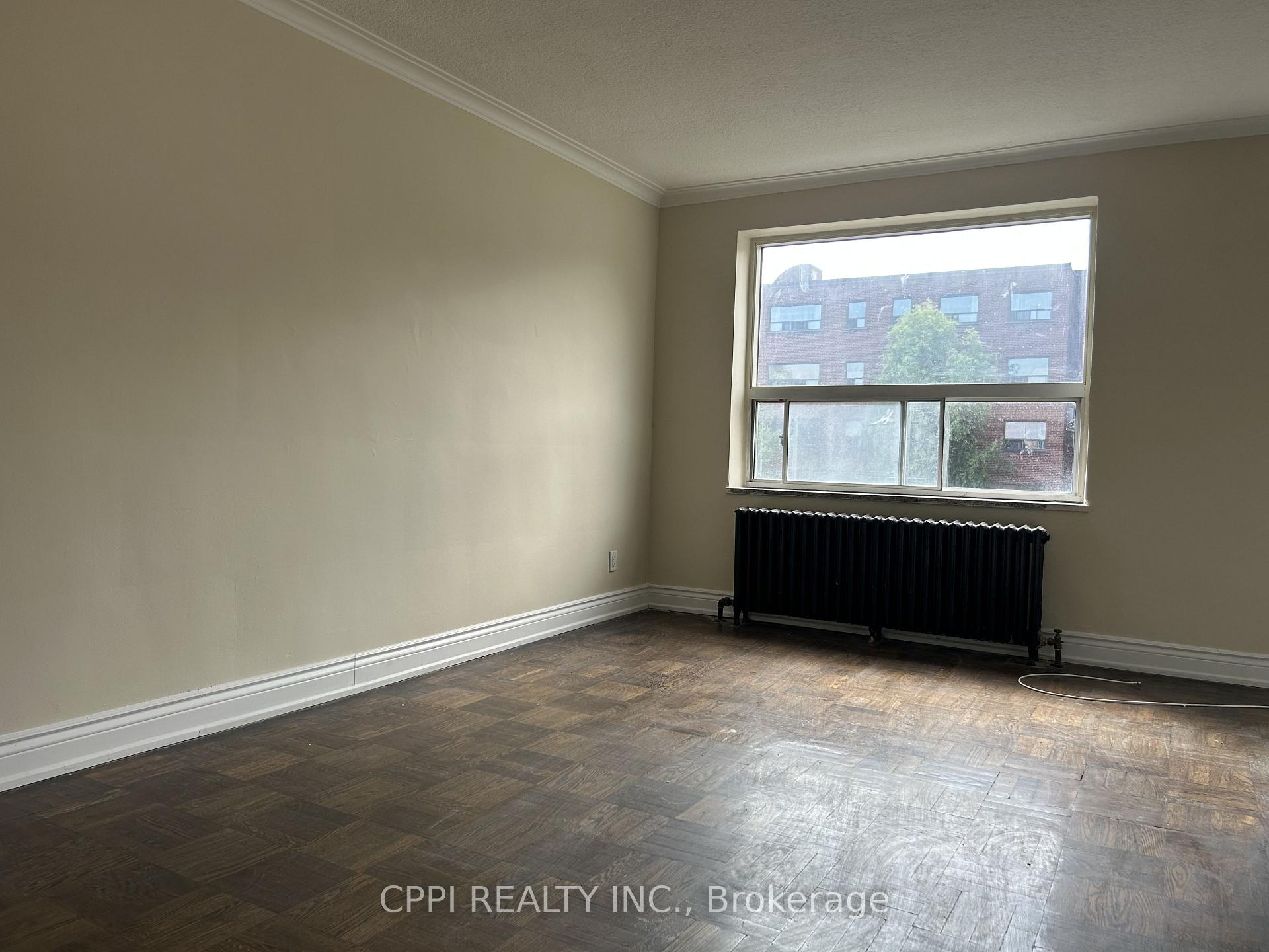 Photo 9 of Unit 202, 3 Hill Heights Road, Etobicoke, Stonegate-Queensway — HOMEH