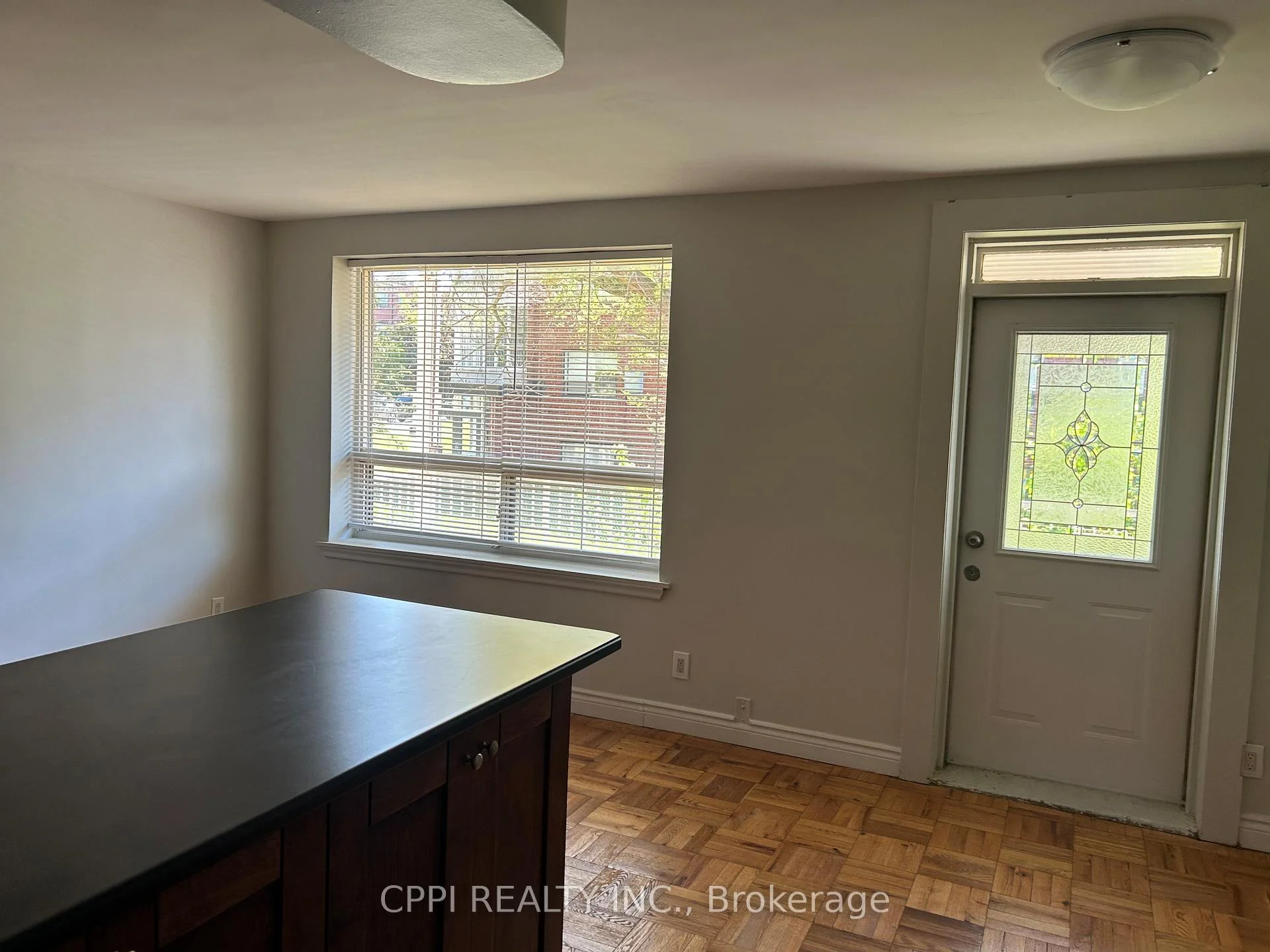 Photo 4 of Unit 202, 3 Hill Heights Road, Etobicoke, Stonegate-Queensway — HOMEH