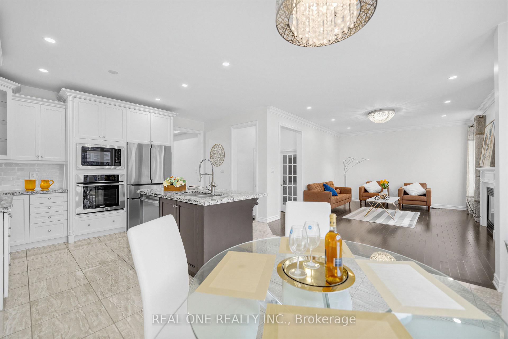 Photo 14 of 57 Busch Avenue, Markham, Berczy — HOMEH