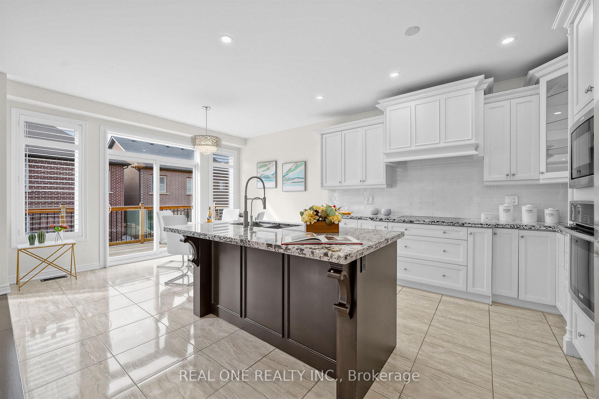 Photo 19 of 57 Busch Avenue, Markham, Berczy — HOMEH