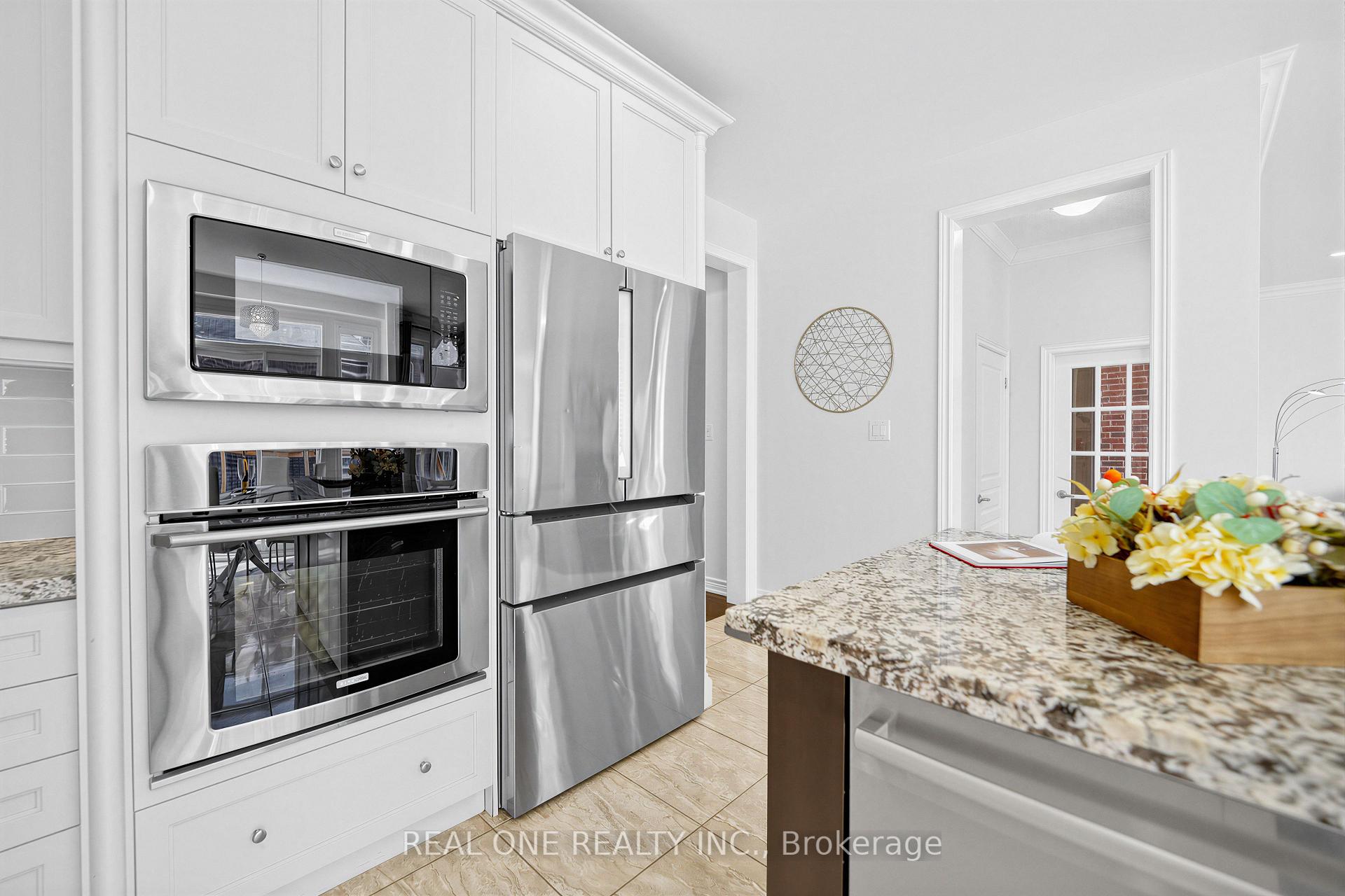 Photo 38 of 57 Busch Avenue, Markham, Berczy — HOMEH