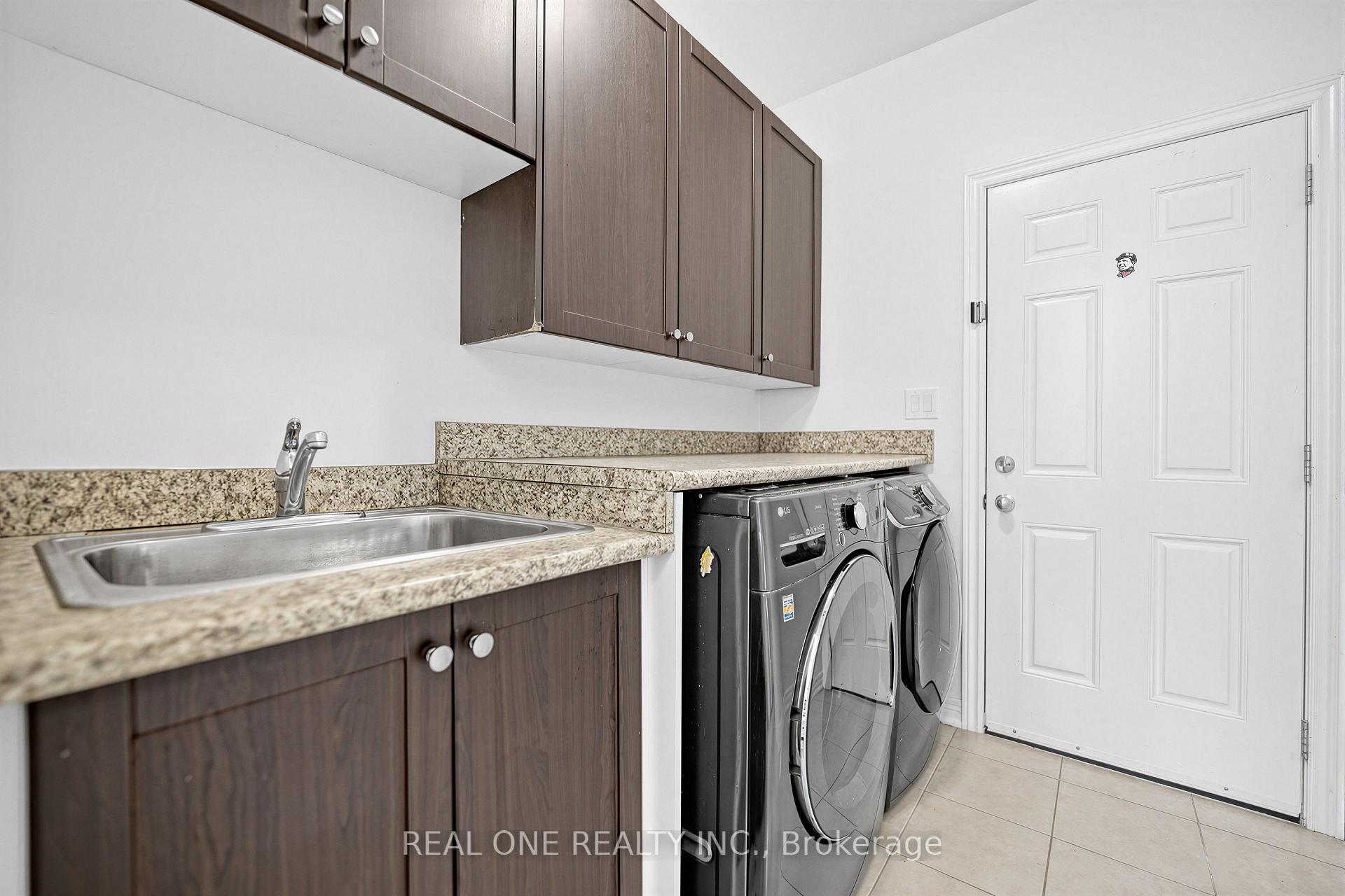 Photo 51 of 57 Busch Avenue, Markham, Berczy — HOMEH