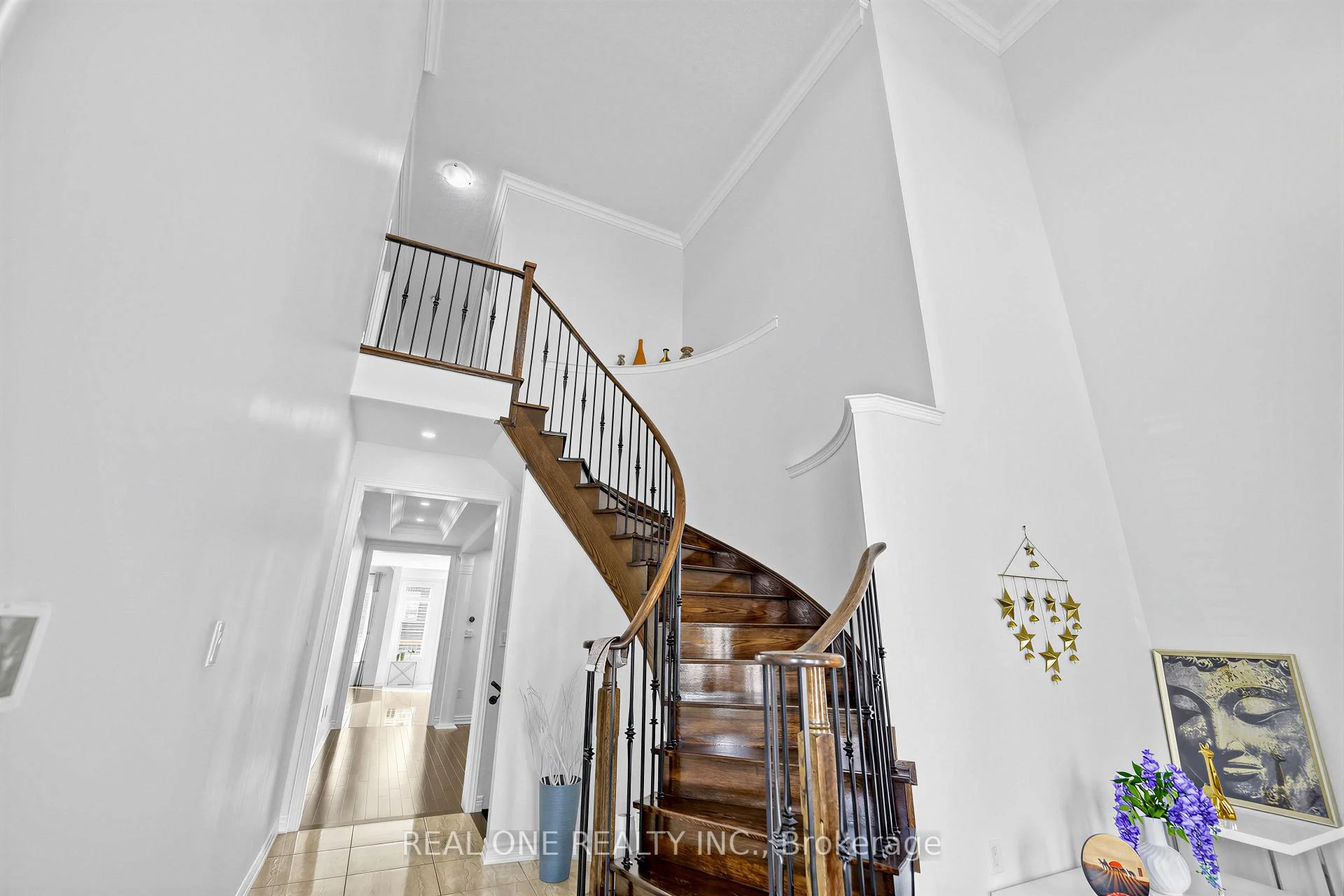Photo 9 of 57 Busch Avenue, Markham, Berczy — HOMEH