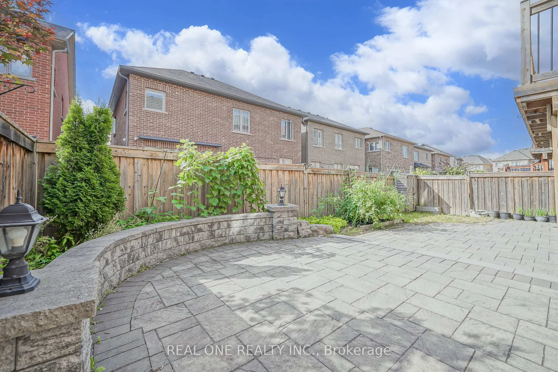 Photo 13 of 57 Busch Avenue, Markham, Berczy — HOMEH
