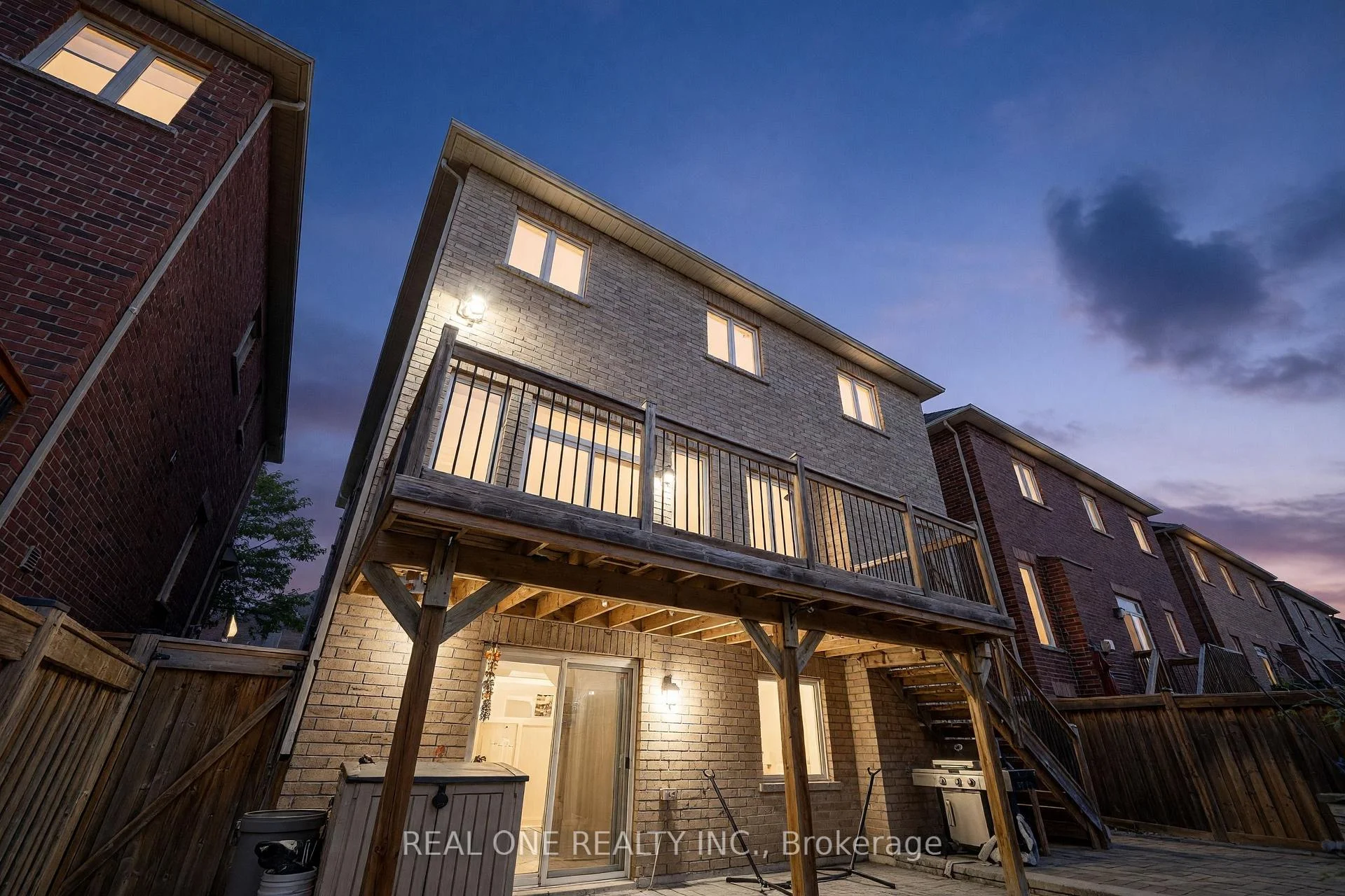 Photo 16 of 57 Busch Avenue, Markham, Berczy — HOMEH