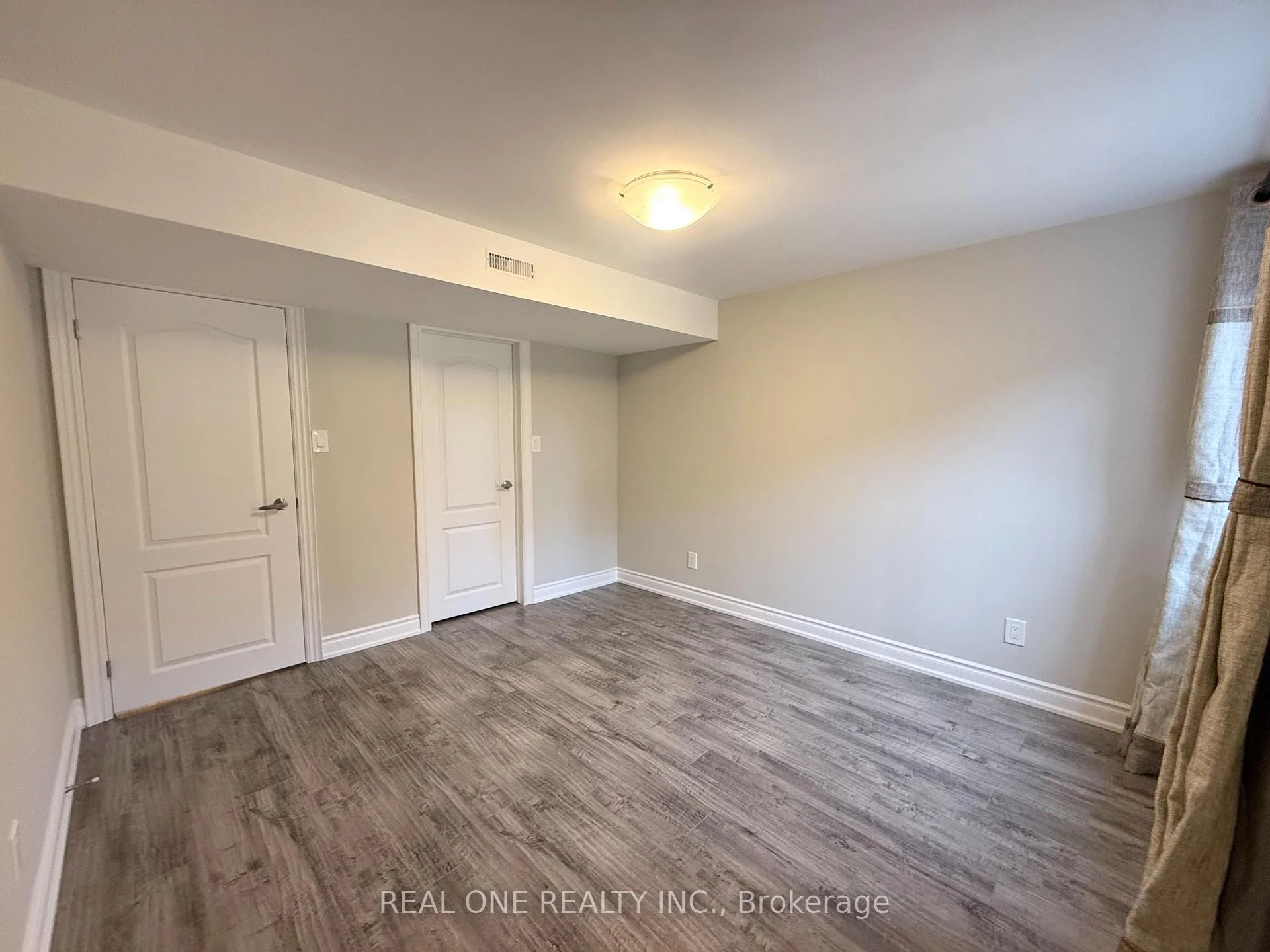 Photo 66 of 57 Busch Avenue, Markham, Berczy — HOMEH