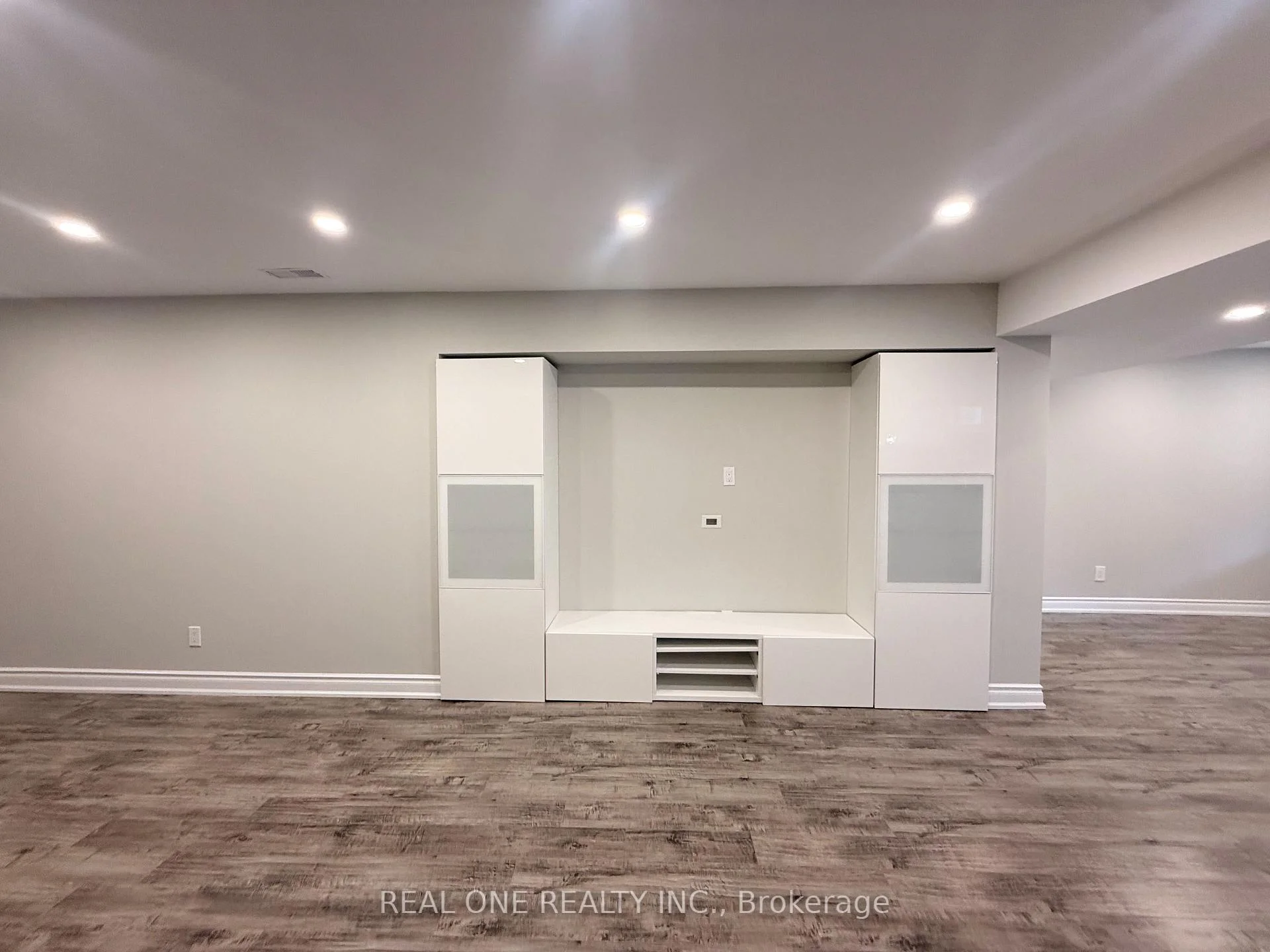 Photo 72 of 57 Busch Avenue, Markham, Berczy — HOMEH