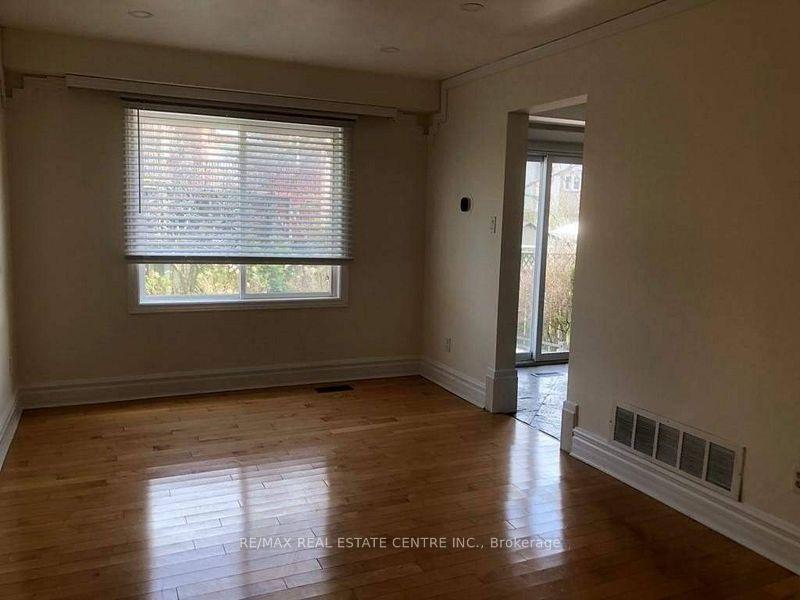 Photo 11 of 1538 Cuthbert Avenue, Mississauga, East Credit — HOMEH