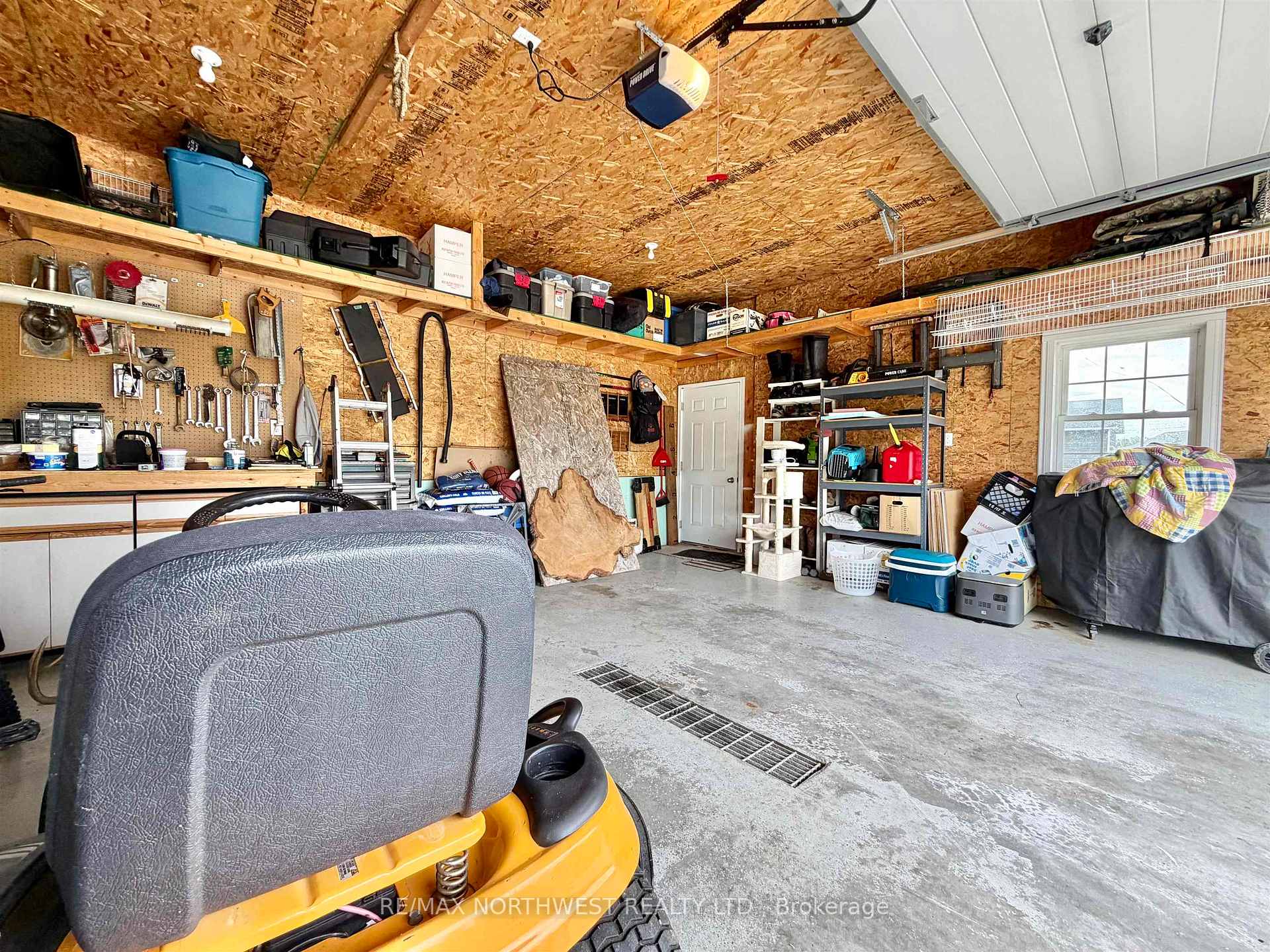 Photo 27 of 8 Spruce Drive, Emo, TB-402 — HOMEH