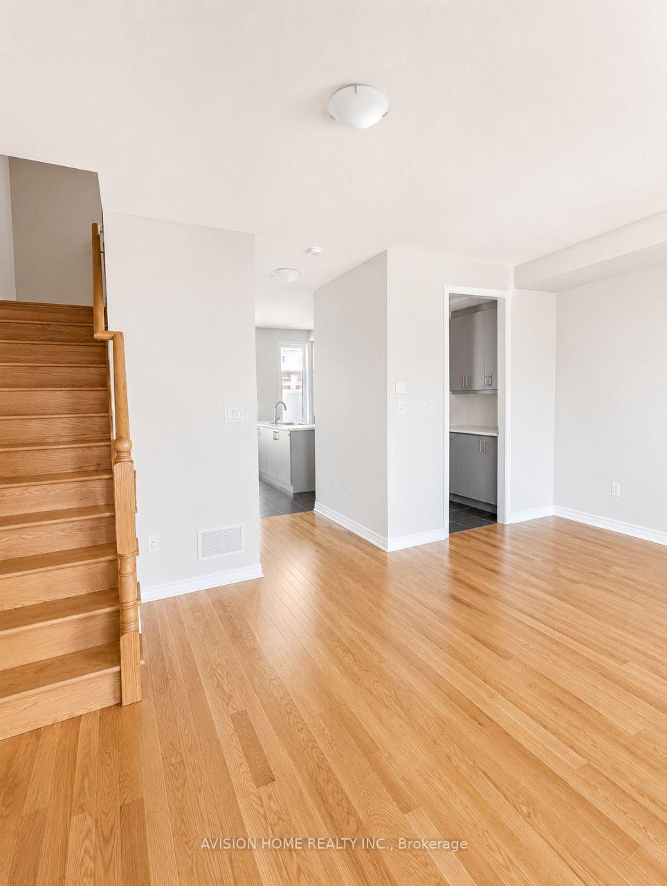 Photo 14 of 101 MUMBAI DRIVE Mumbai Drive, Markham, Middlefield — HOMEH