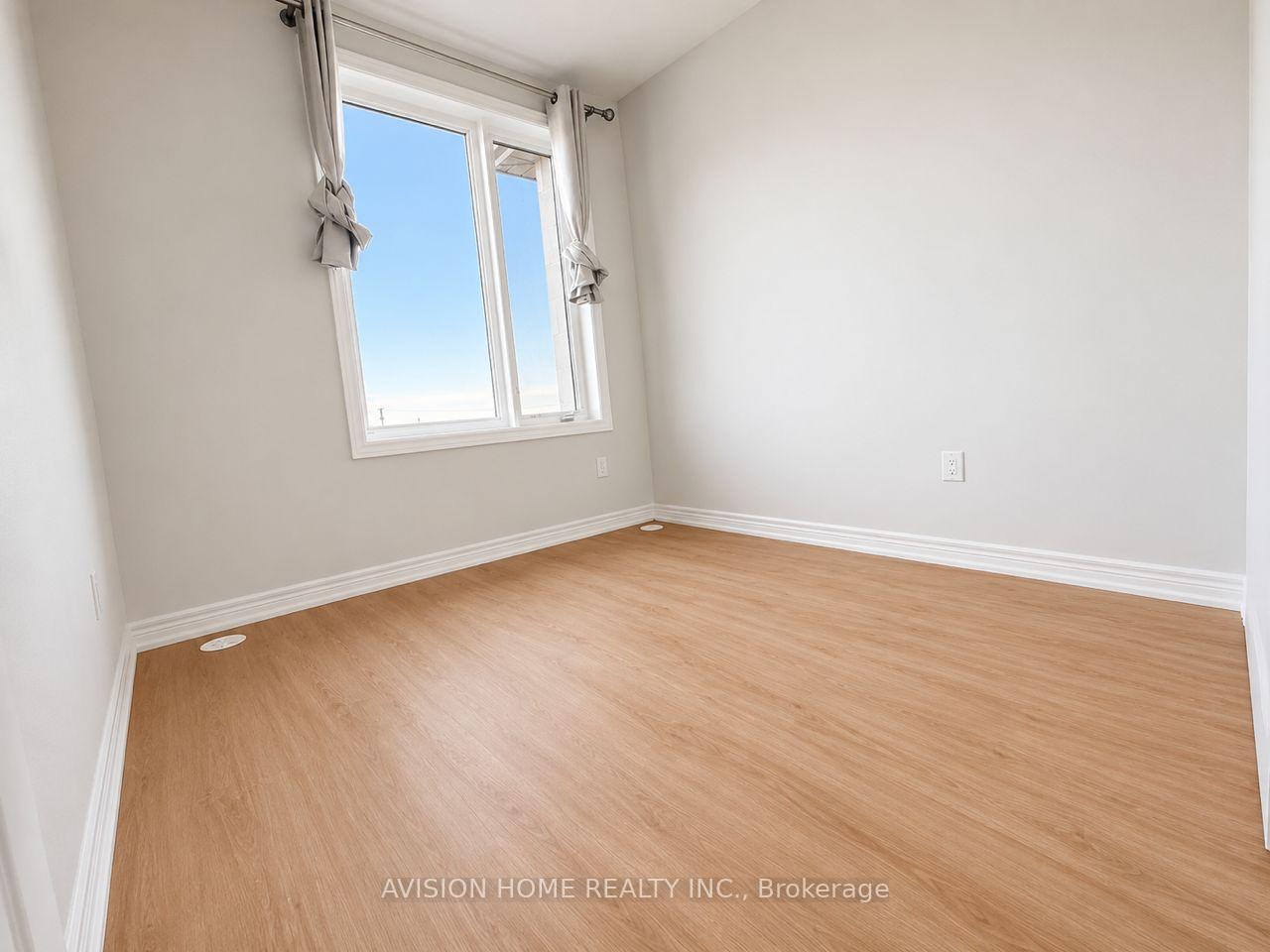 Photo 28 of 101 MUMBAI DRIVE Mumbai Drive, Markham, Middlefield — HOMEH