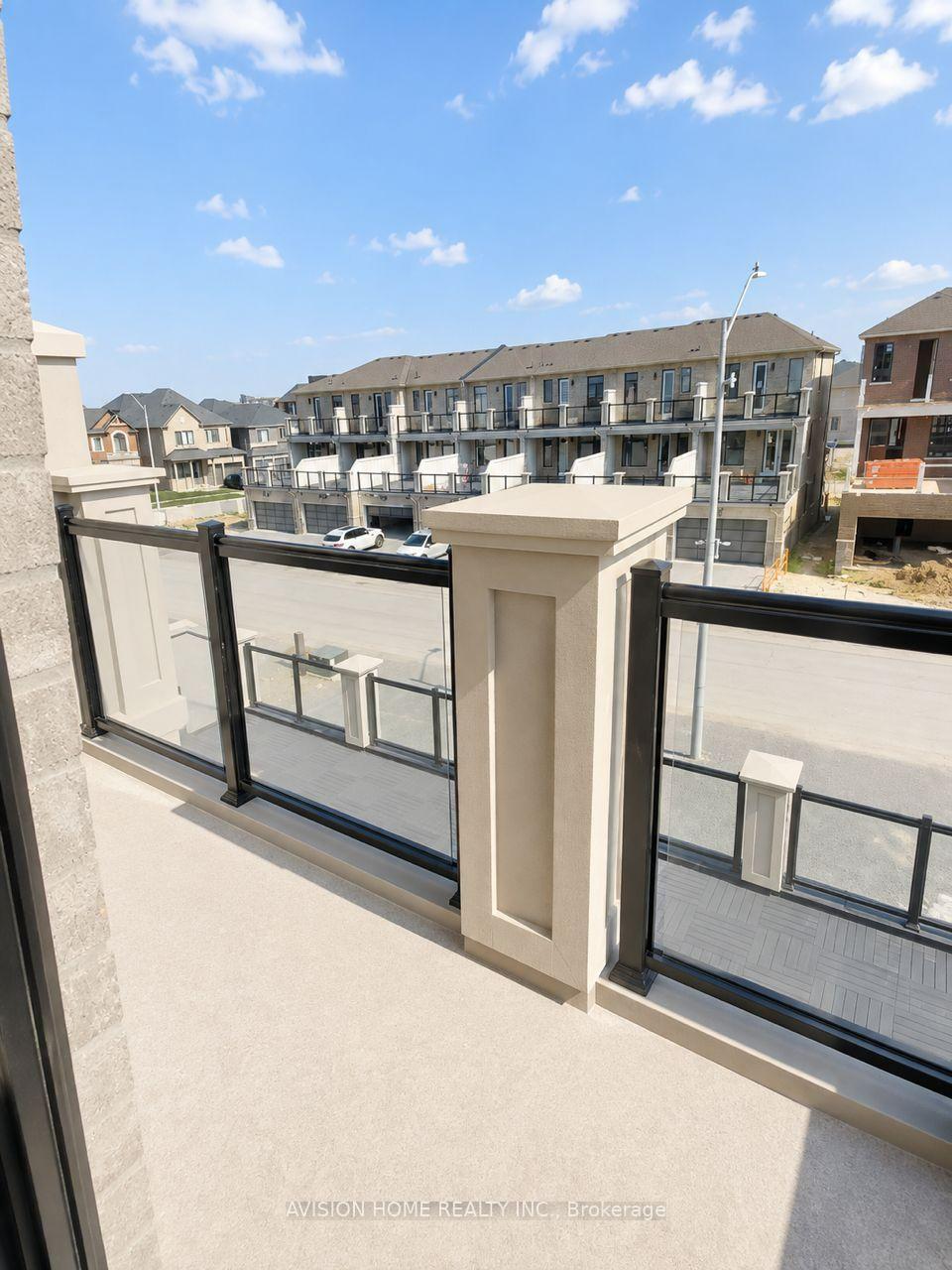 Photo 32 of 101 MUMBAI DRIVE Mumbai Drive, Markham, Middlefield — HOMEH