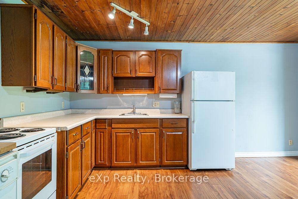 Photo 9 of 520 Huron Road, South Bruce Peninsula — HOMEH
