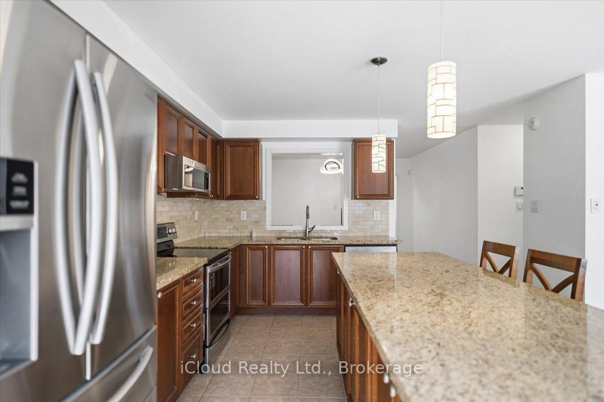 Photo 19 of 270 Whetham Heights, Milton, Harrison — HOMEH