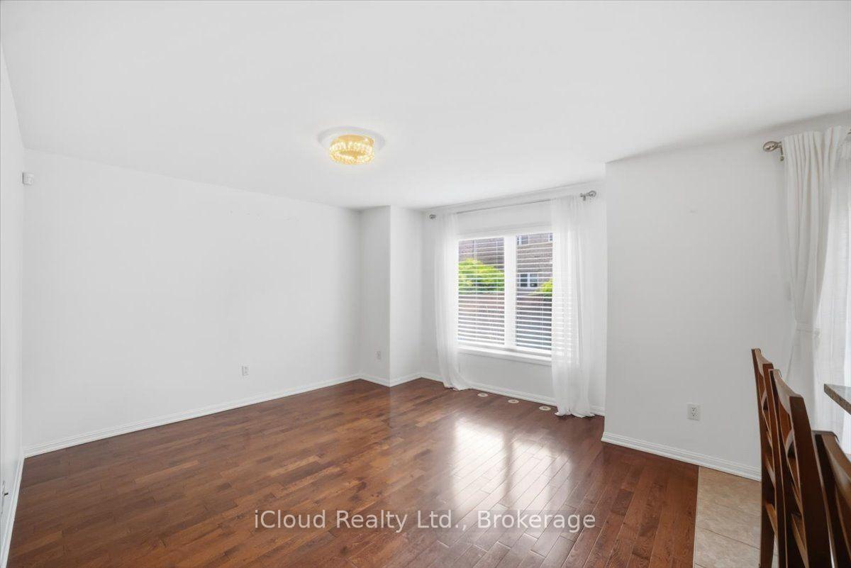 Photo 23 of 270 Whetham Heights, Milton, Harrison — HOMEH