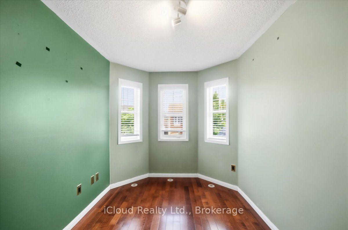 Photo 29 of 270 Whetham Heights, Milton, Harrison — HOMEH