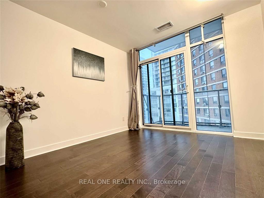 Photo 10 of Unit 1004, 58 Orchard View Boulevard, Toronto, Yonge-Eglinton — HOMEH