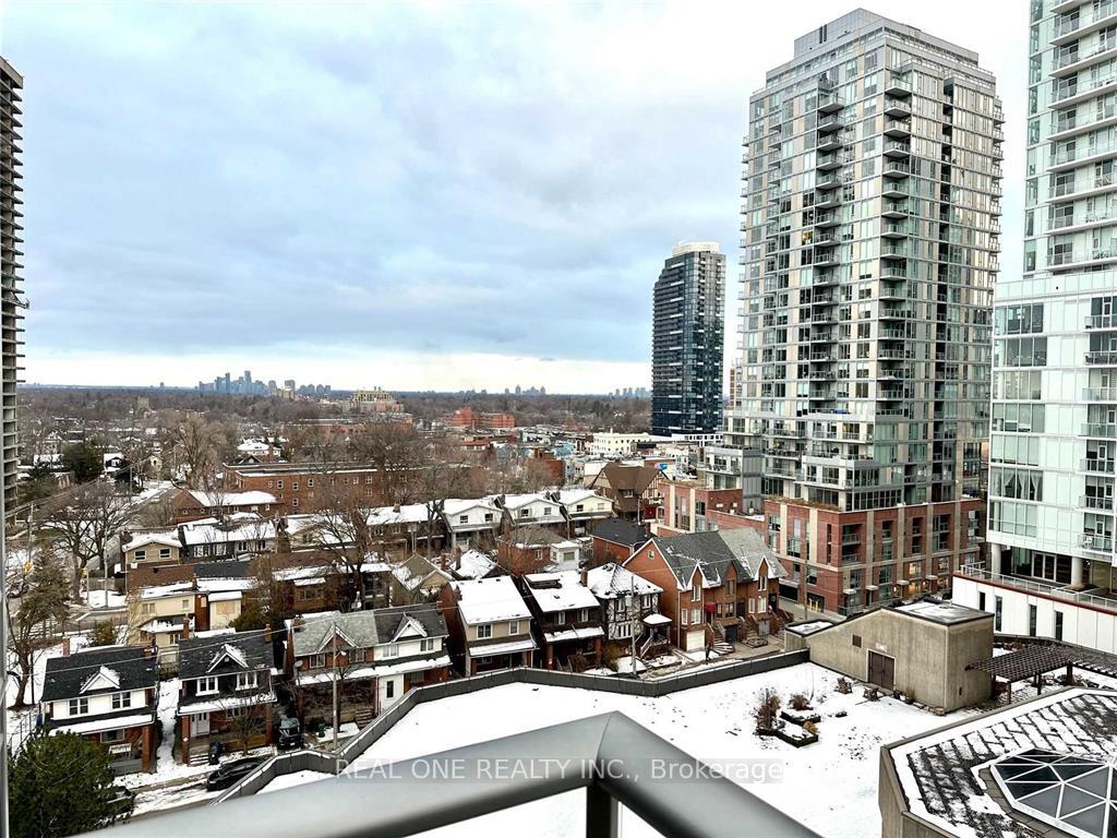 Photo 13 of Unit 1004, 58 Orchard View Boulevard, Toronto, Yonge-Eglinton — HOMEH