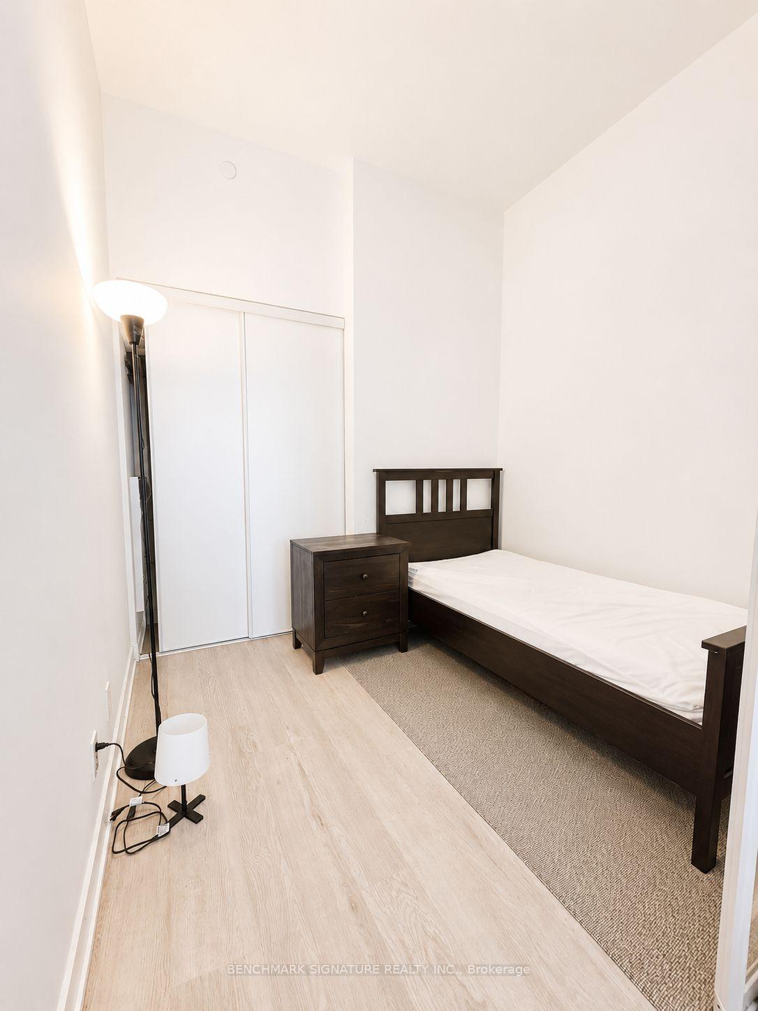 Photo 9 of Unit 5209, 88 Queen Street E, Toronto, Church-Yonge Corridor — HOMEH