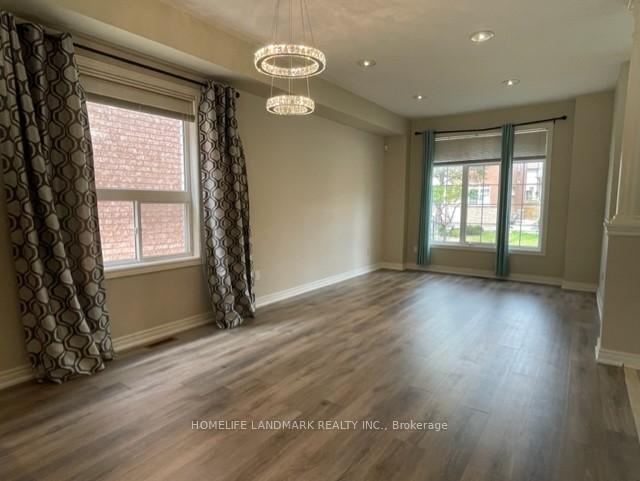 Photo 6 of 46 Stoneheath Crescent, Markham, Cachet — HOMEH