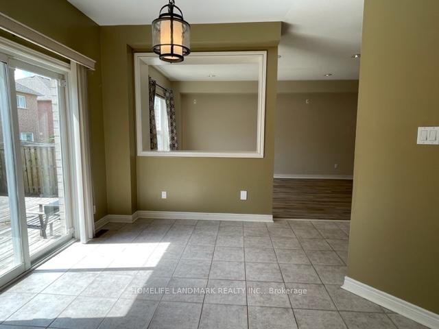 Photo 8 of 46 Stoneheath Crescent, Markham, Cachet — HOMEH
