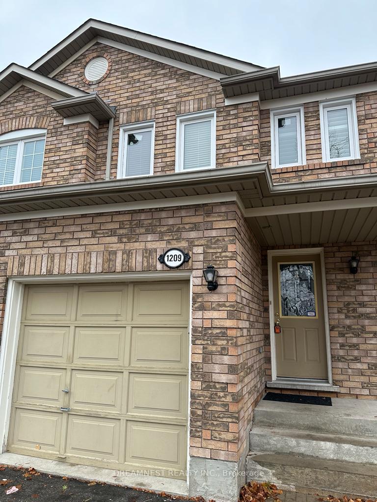 Photo 1 of 1209 Quest Circle, Mississauga, Meadowvale Village — HOMEH