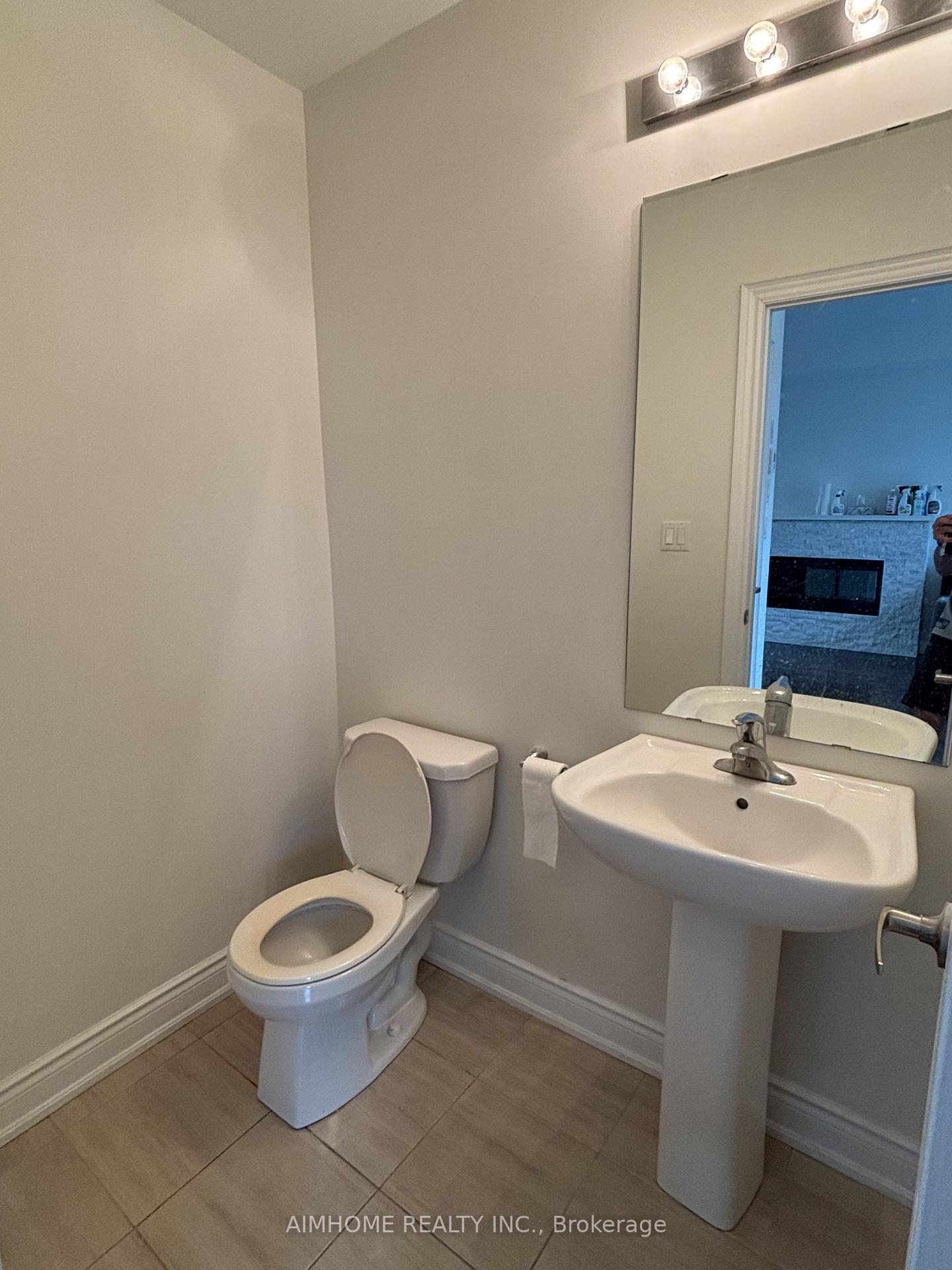 Photo 10 of 58 Pony Farm Drive, Etobicoke, Willowridge-Martingrove-Richview — HOMEH