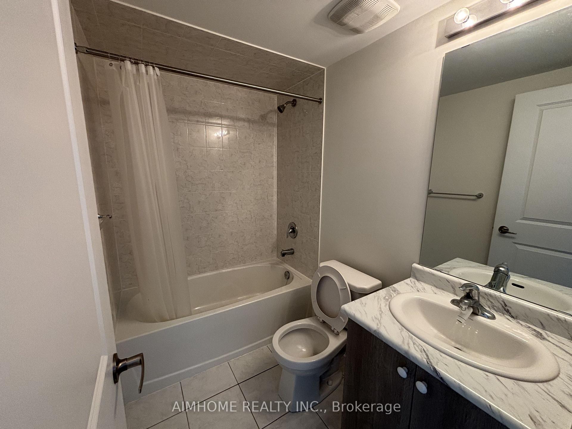 Photo 13 of 58 Pony Farm Drive, Etobicoke, Willowridge-Martingrove-Richview — HOMEH