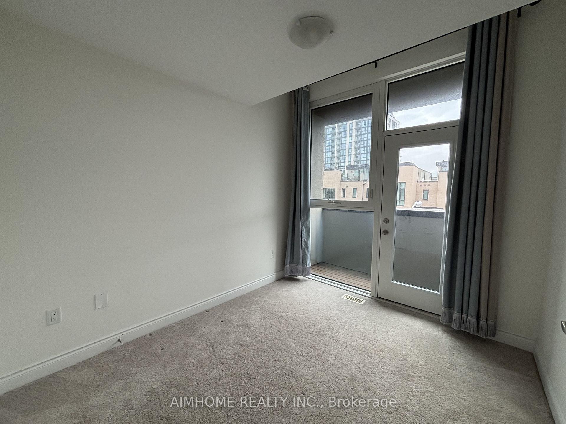 Photo 15 of 58 Pony Farm Drive, Etobicoke, Willowridge-Martingrove-Richview — HOMEH