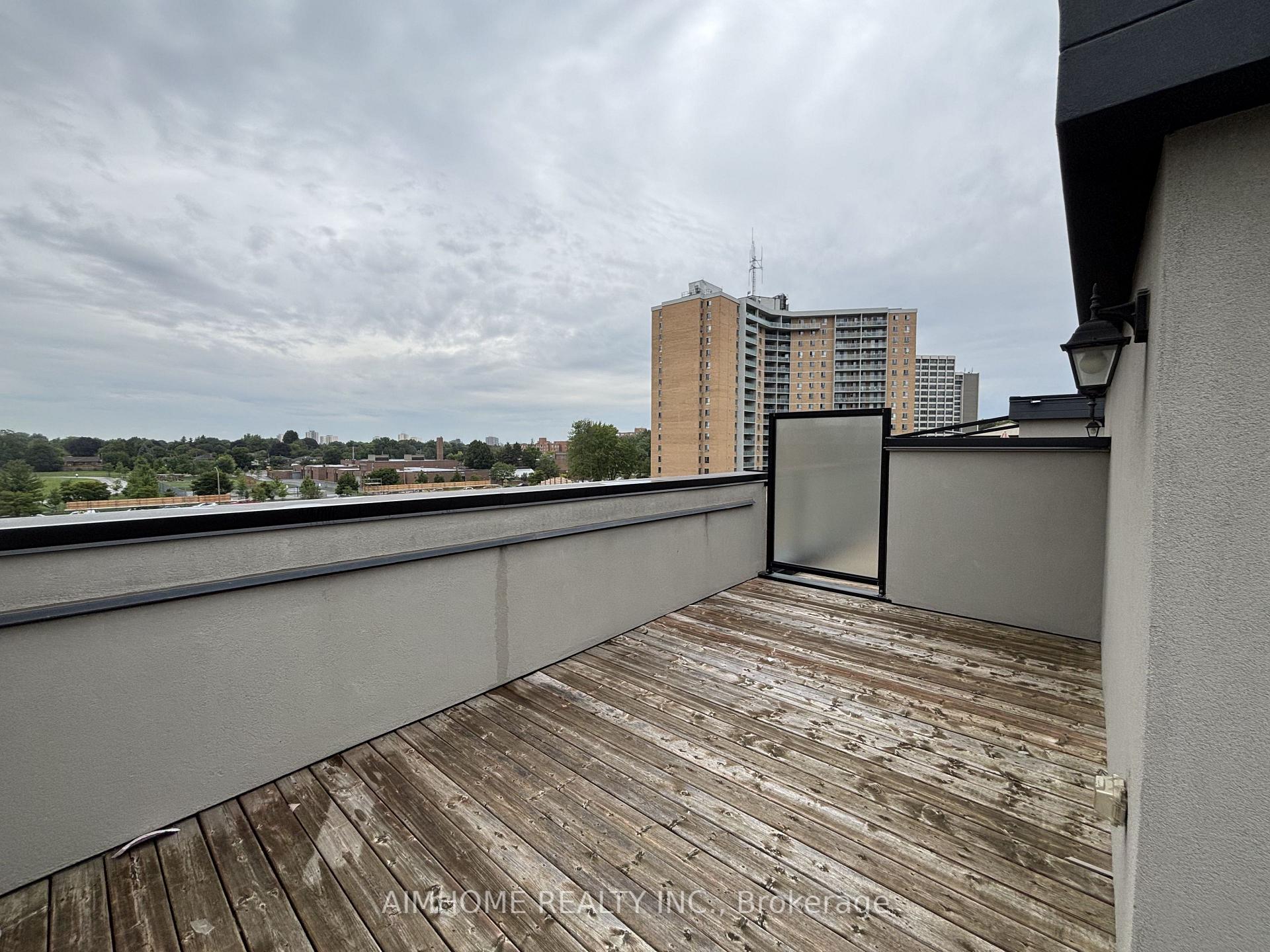 Photo 17 of 58 Pony Farm Drive, Etobicoke, Willowridge-Martingrove-Richview — HOMEH