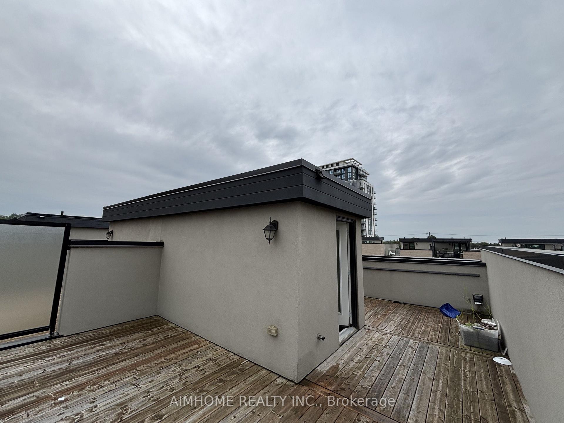 Photo 18 of 58 Pony Farm Drive, Etobicoke, Willowridge-Martingrove-Richview — HOMEH