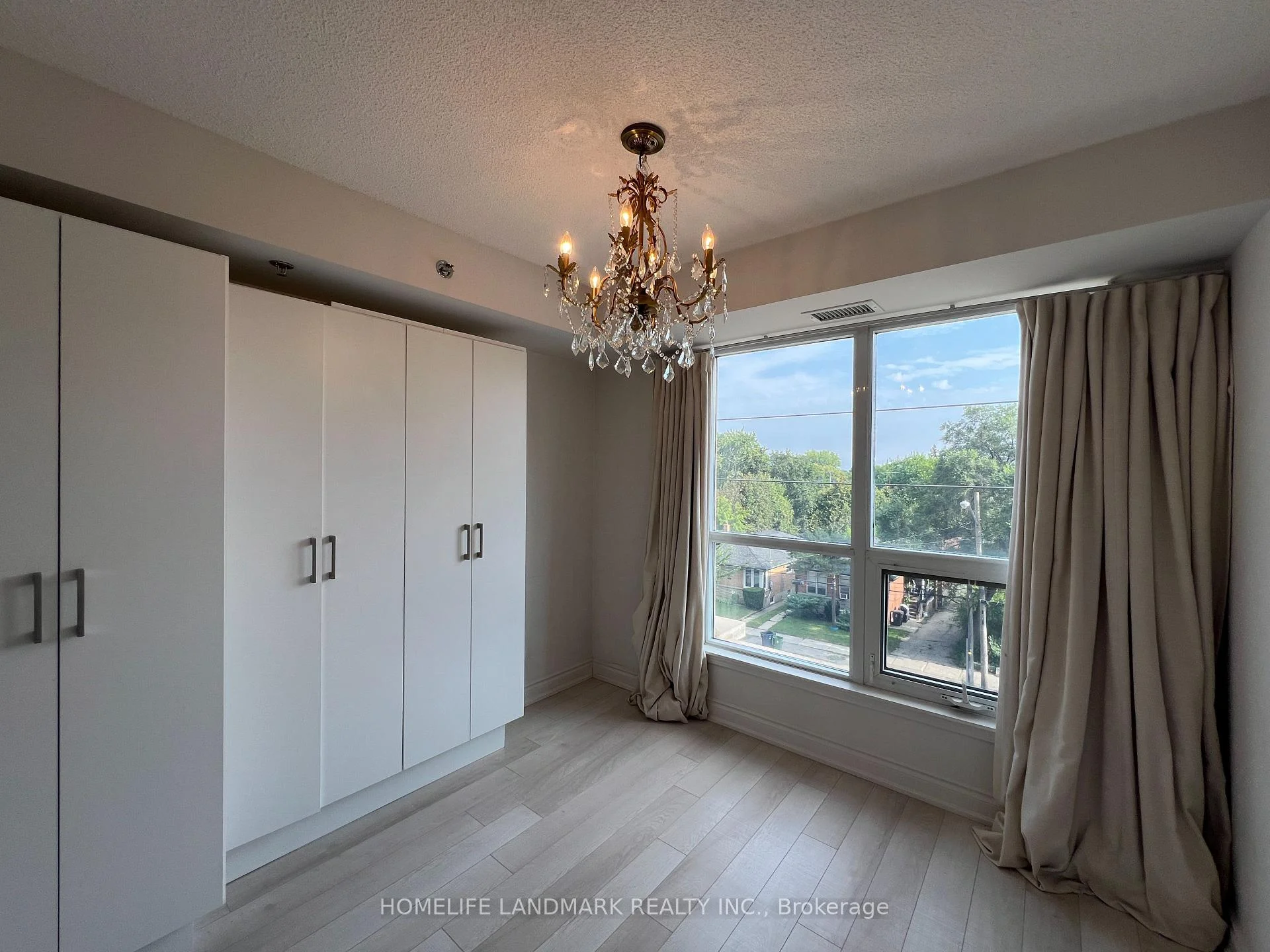 Photo 23 of Unit 413, 760 Sheppard Avenue W, North York, Bathurst Manor — HOMEH