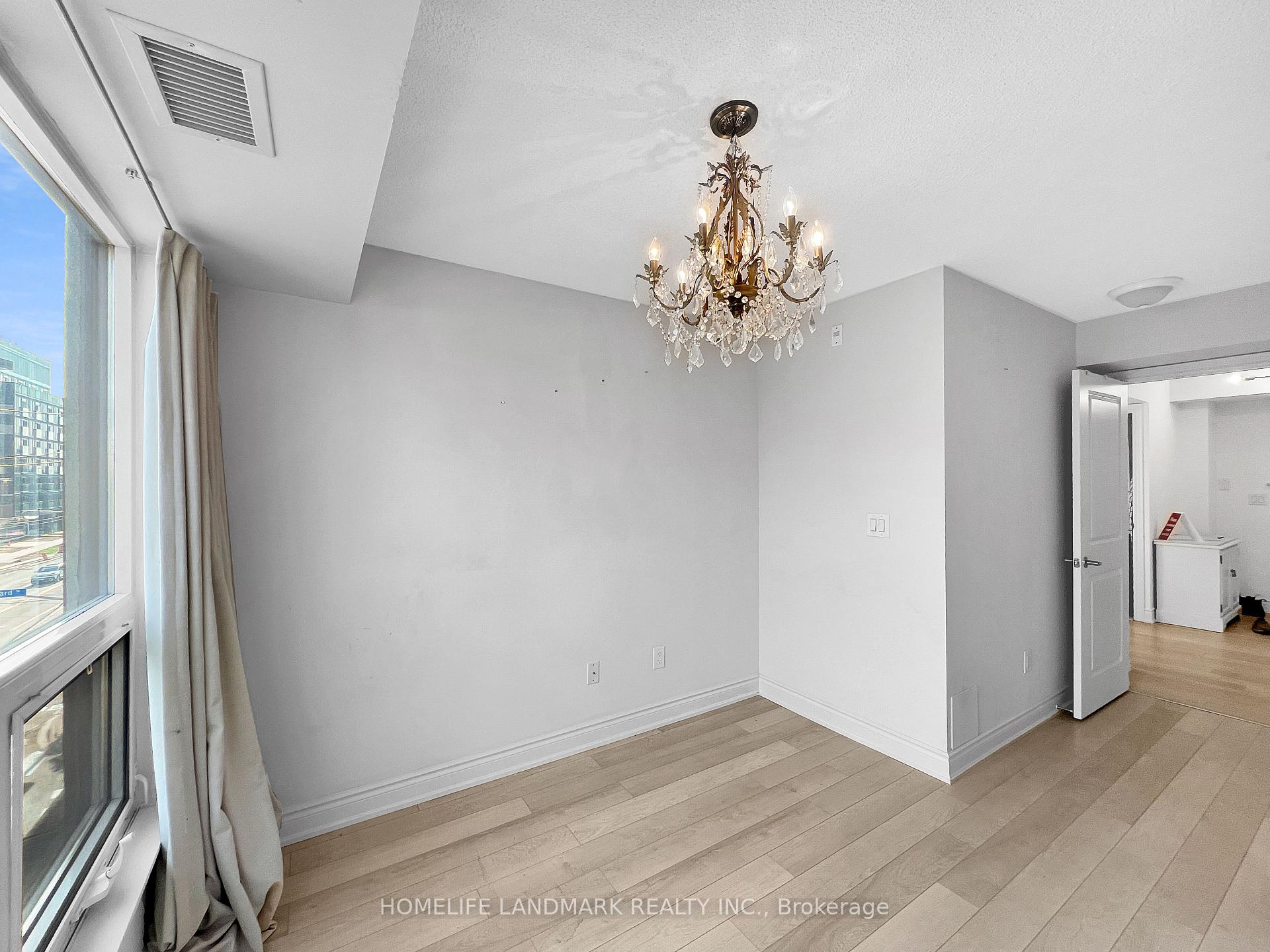 Photo 24 of Unit 413, 760 Sheppard Avenue W, North York, Bathurst Manor — HOMEH