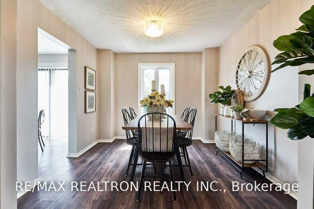 Photo 8 of 23 Keeble Crescent, Ajax, Central — HOMEH