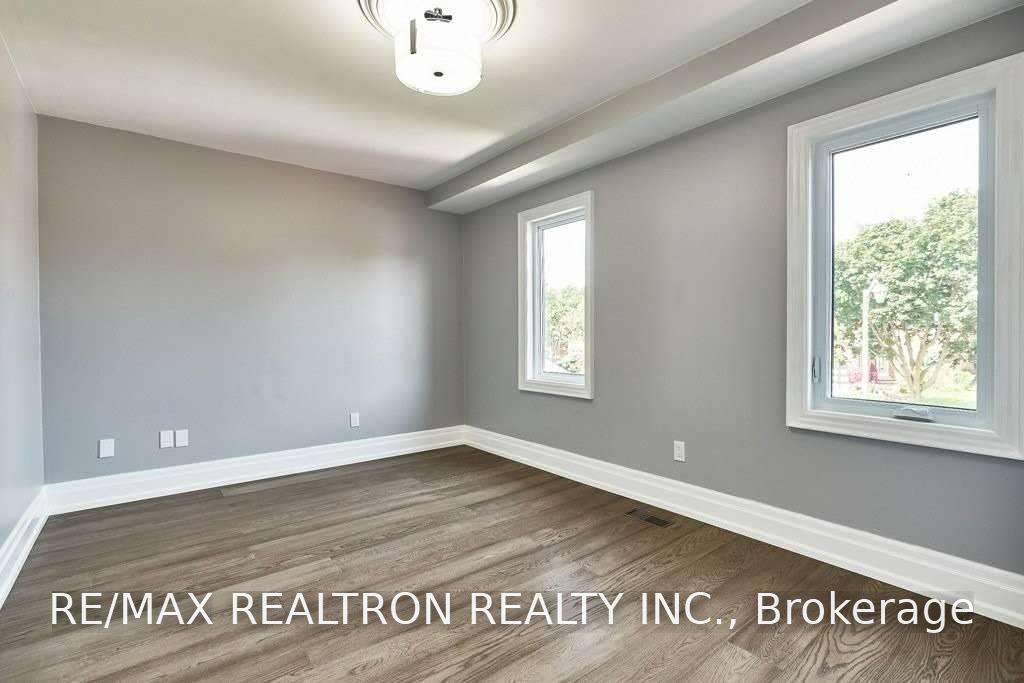 Photo 16 of 23 Keeble Crescent, Ajax, Central — HOMEH