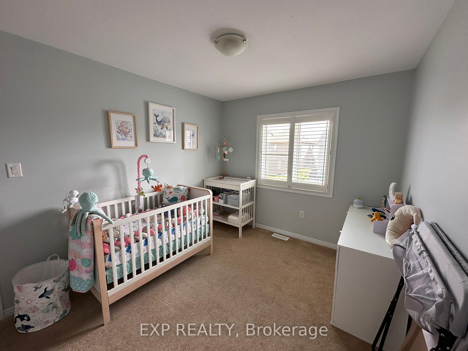 Photo 20 of 8660 Dogwood Crescent, Niagara Falls, Brown — HOMEH