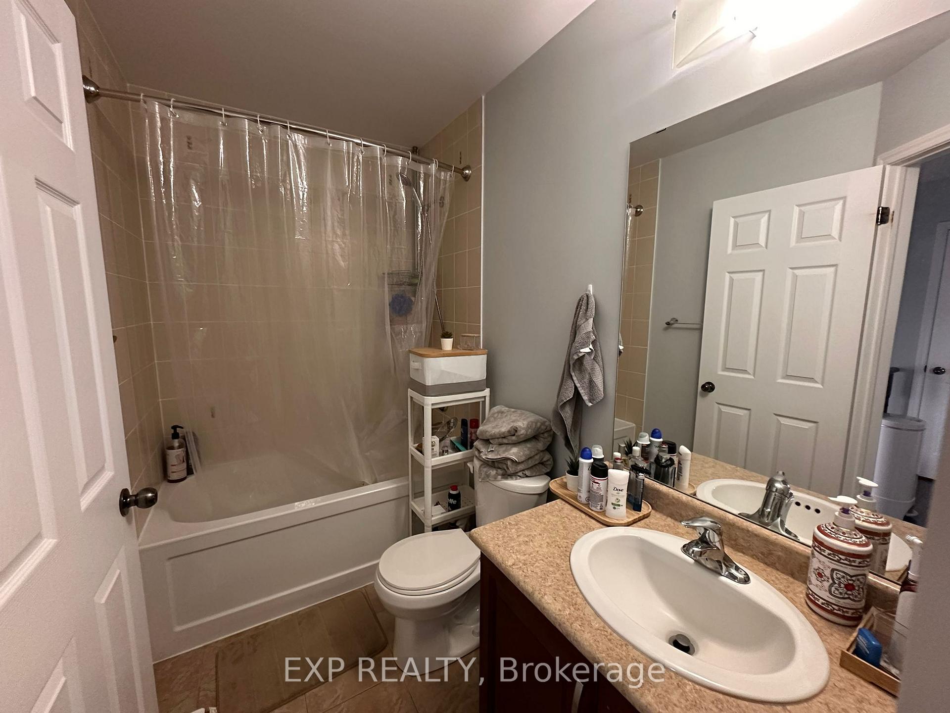 Photo 26 of 8660 Dogwood Crescent, Niagara Falls, Brown — HOMEH