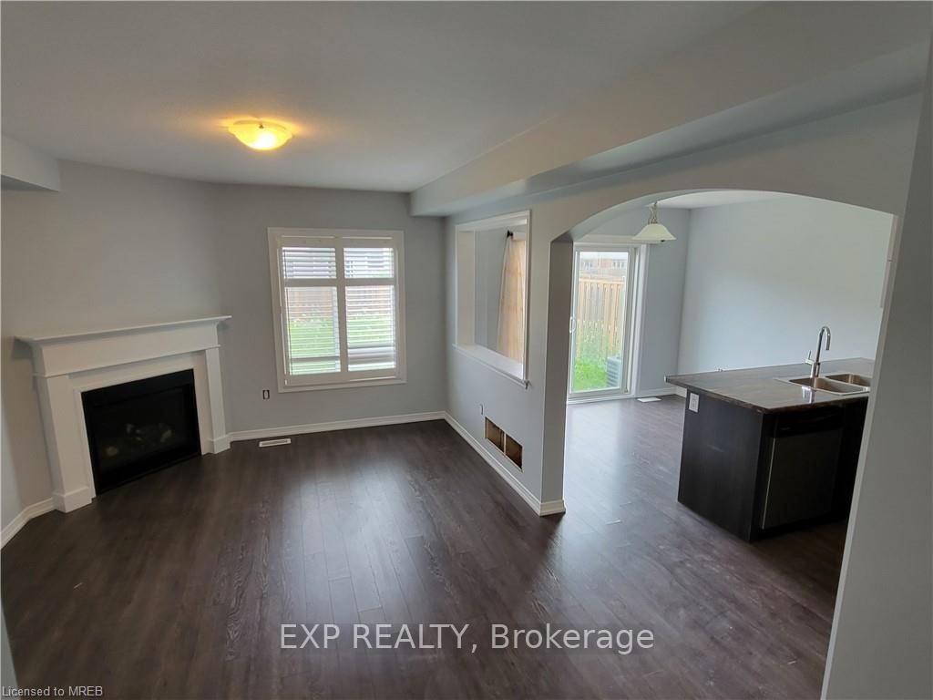 Photo 34 of 8660 Dogwood Crescent, Niagara Falls, Brown — HOMEH