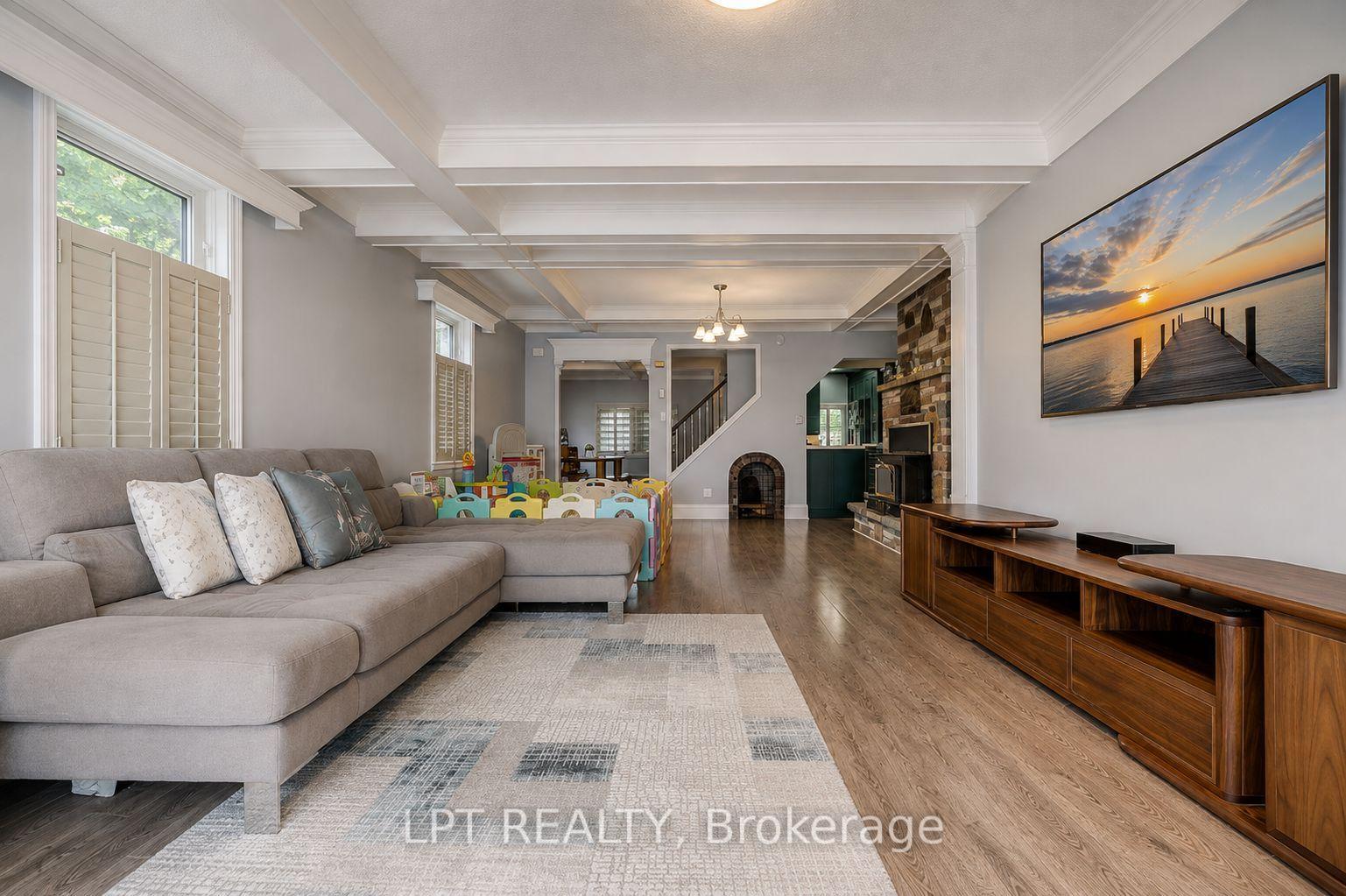 Photo 23 of 38 Metropolitan Crescent, Georgina, Keswick North — HOMEH
