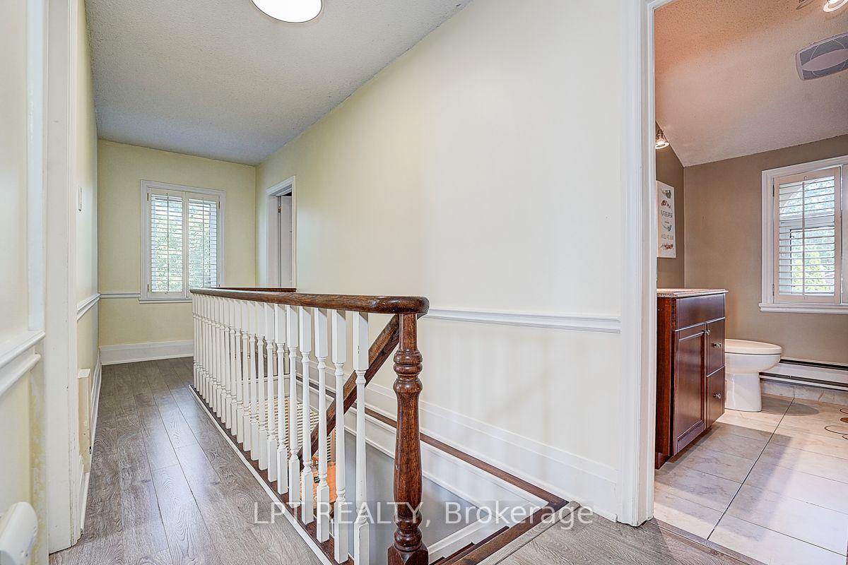 Photo 38 of 38 Metropolitan Crescent, Georgina, Keswick North — HOMEH