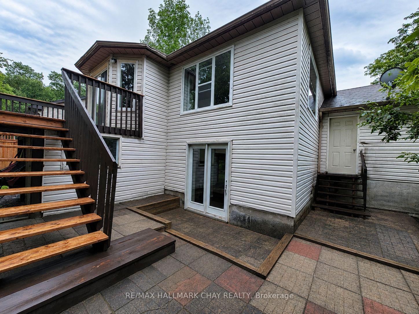 Photo 8 of 5 Harbour Crescent, Wasaga Beach — HOMEH