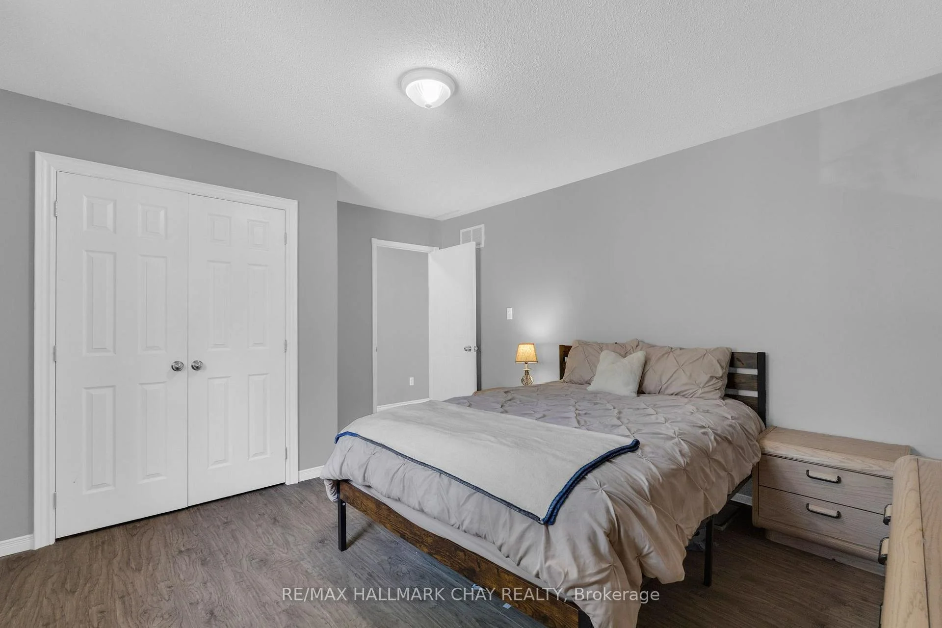 Photo 25 of 5 Harbour Crescent, Wasaga Beach — HOMEH