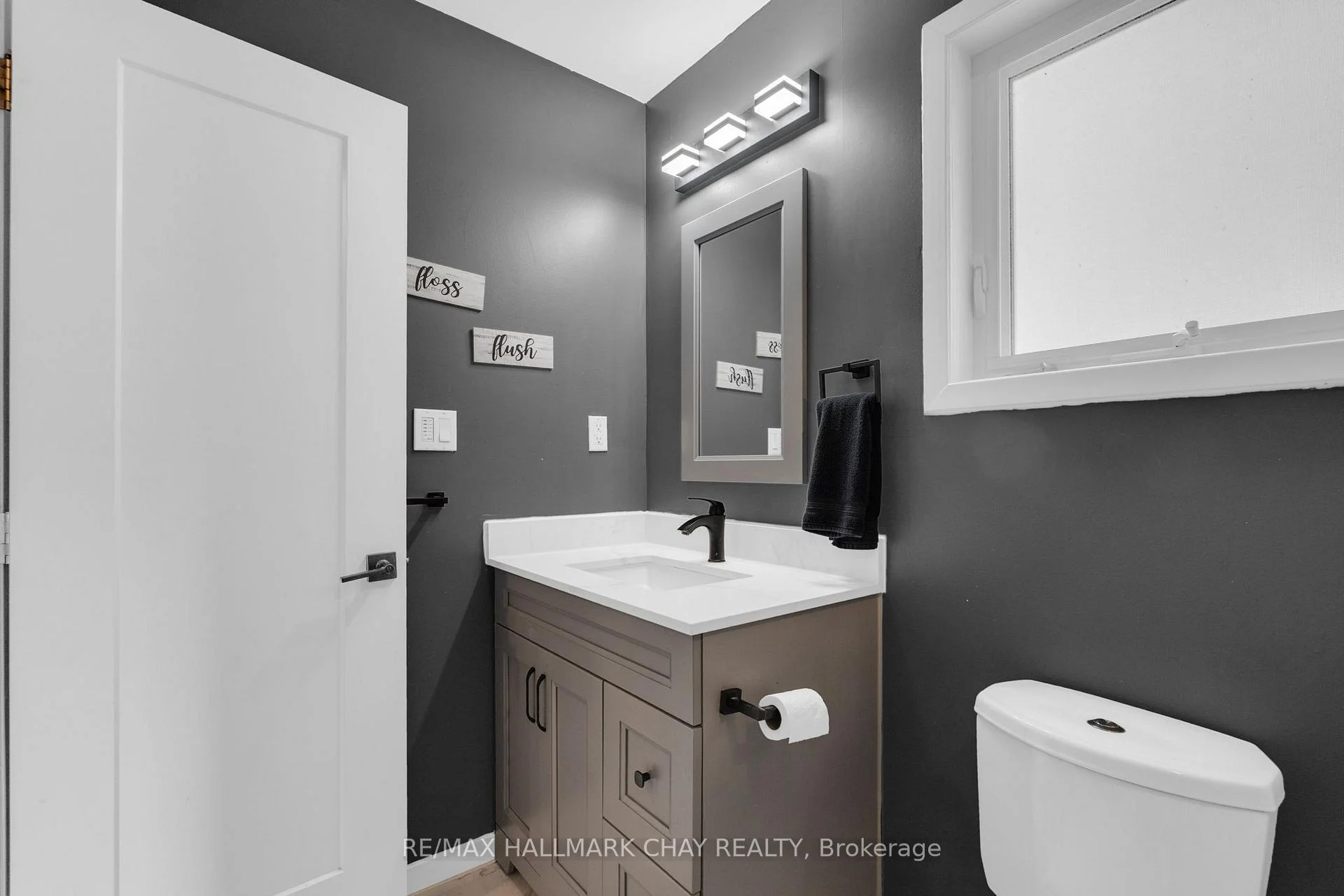 Photo 27 of 5 Harbour Crescent, Wasaga Beach — HOMEH