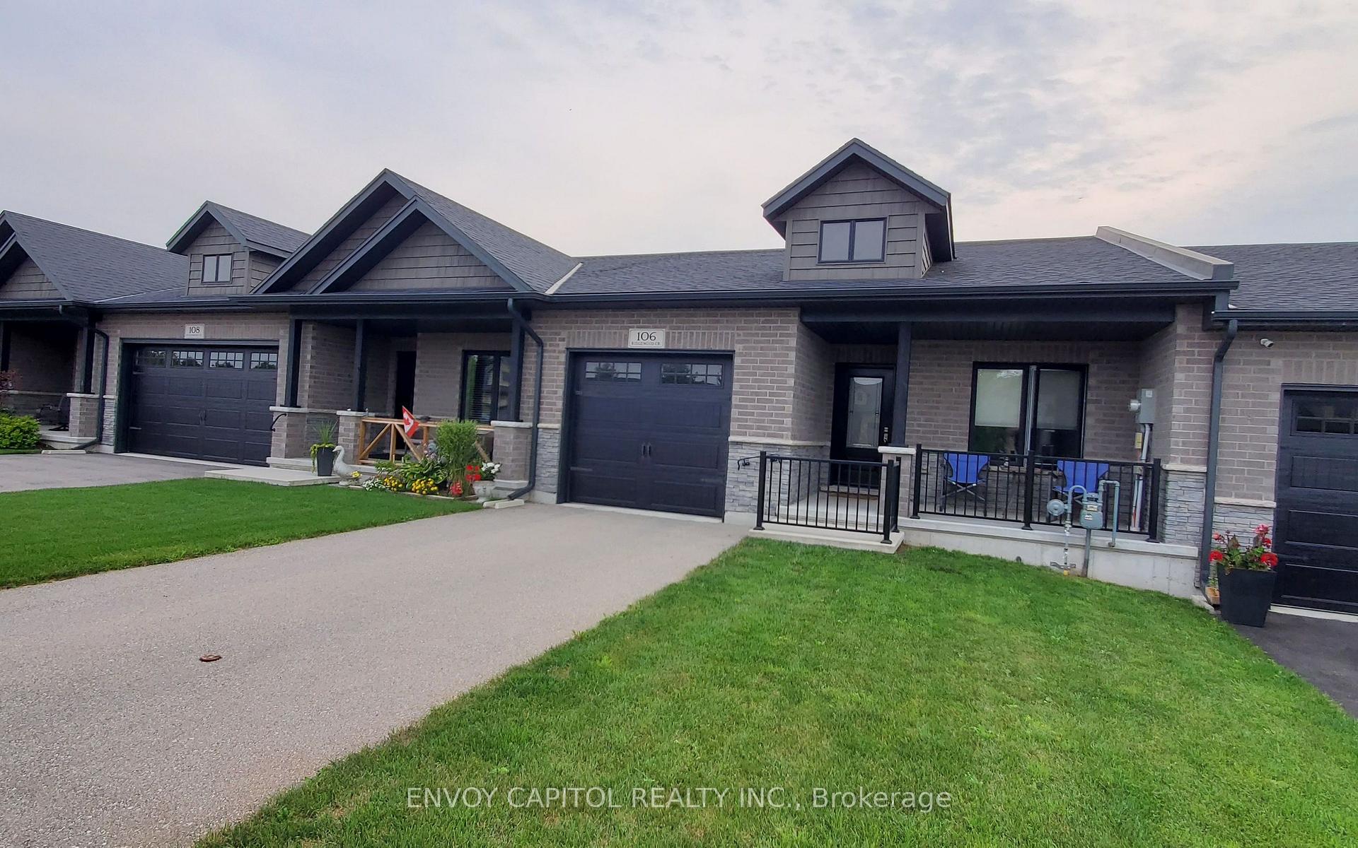 Photo 2 of 106 Ridgewood Crescent, St. Marys — HOMEH