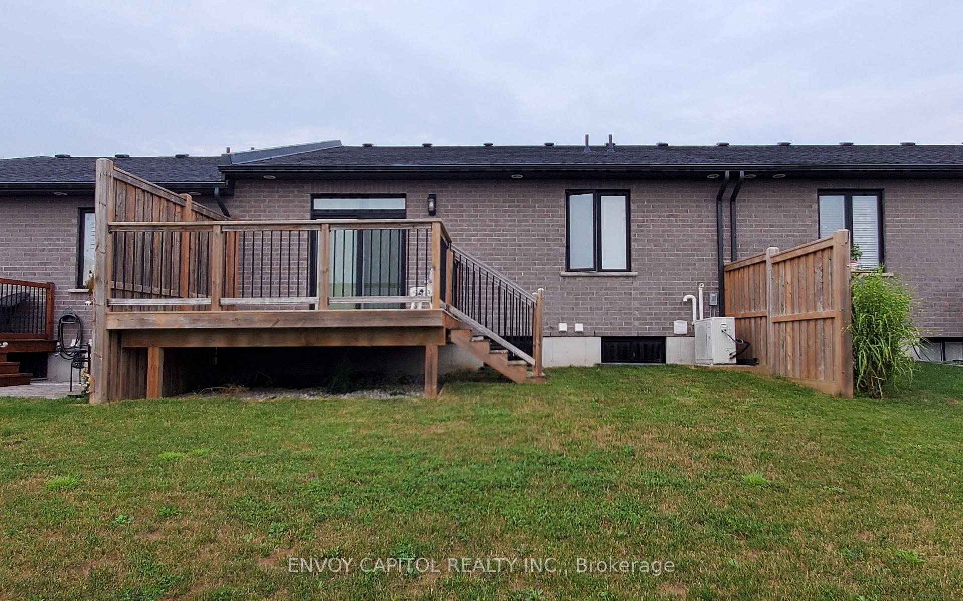 Photo 4 of 106 Ridgewood Crescent, St. Marys — HOMEH