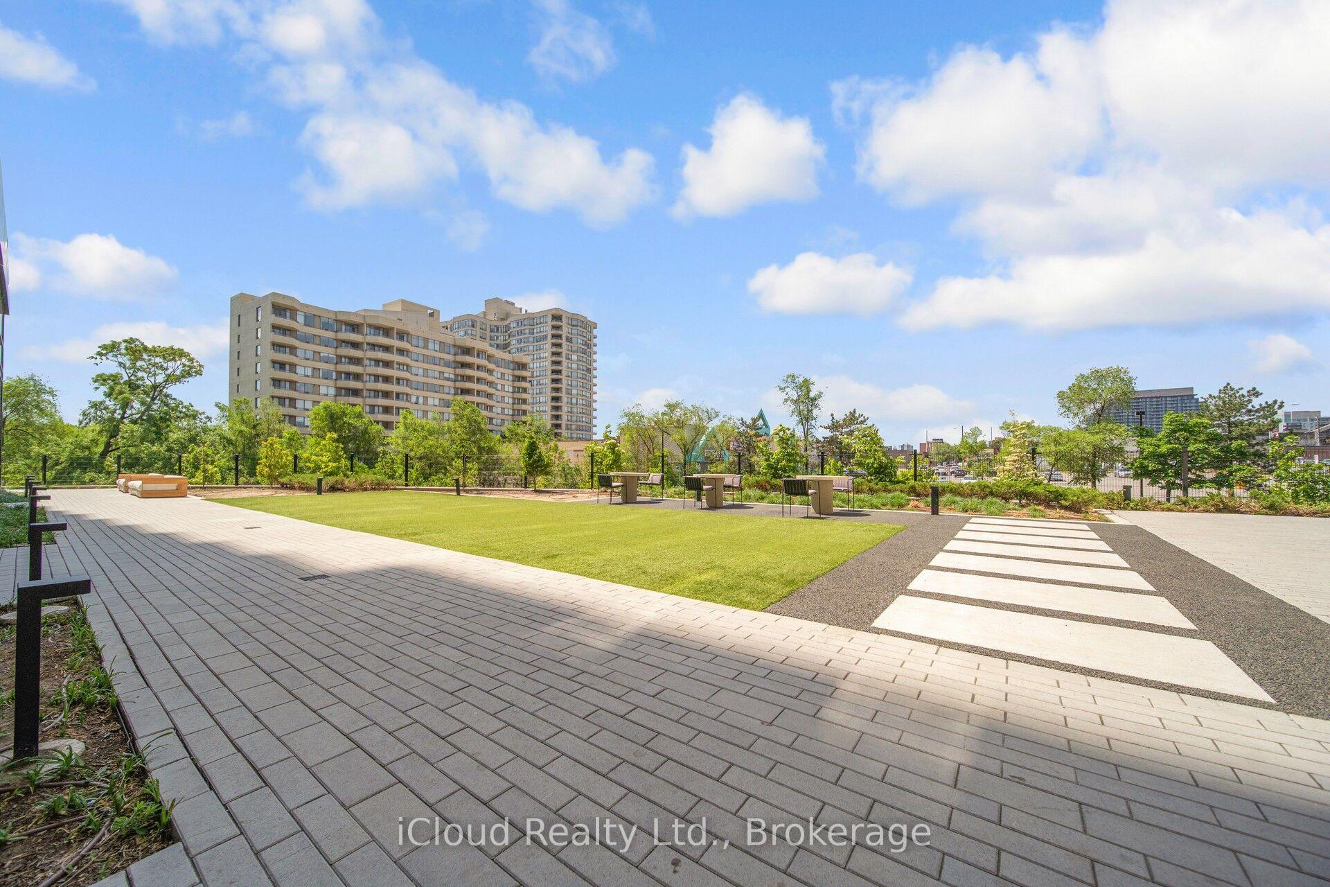 Photo 9 of Unit 1714, 86 Dundas Street E, Mississauga, Cooksville — HOMEH