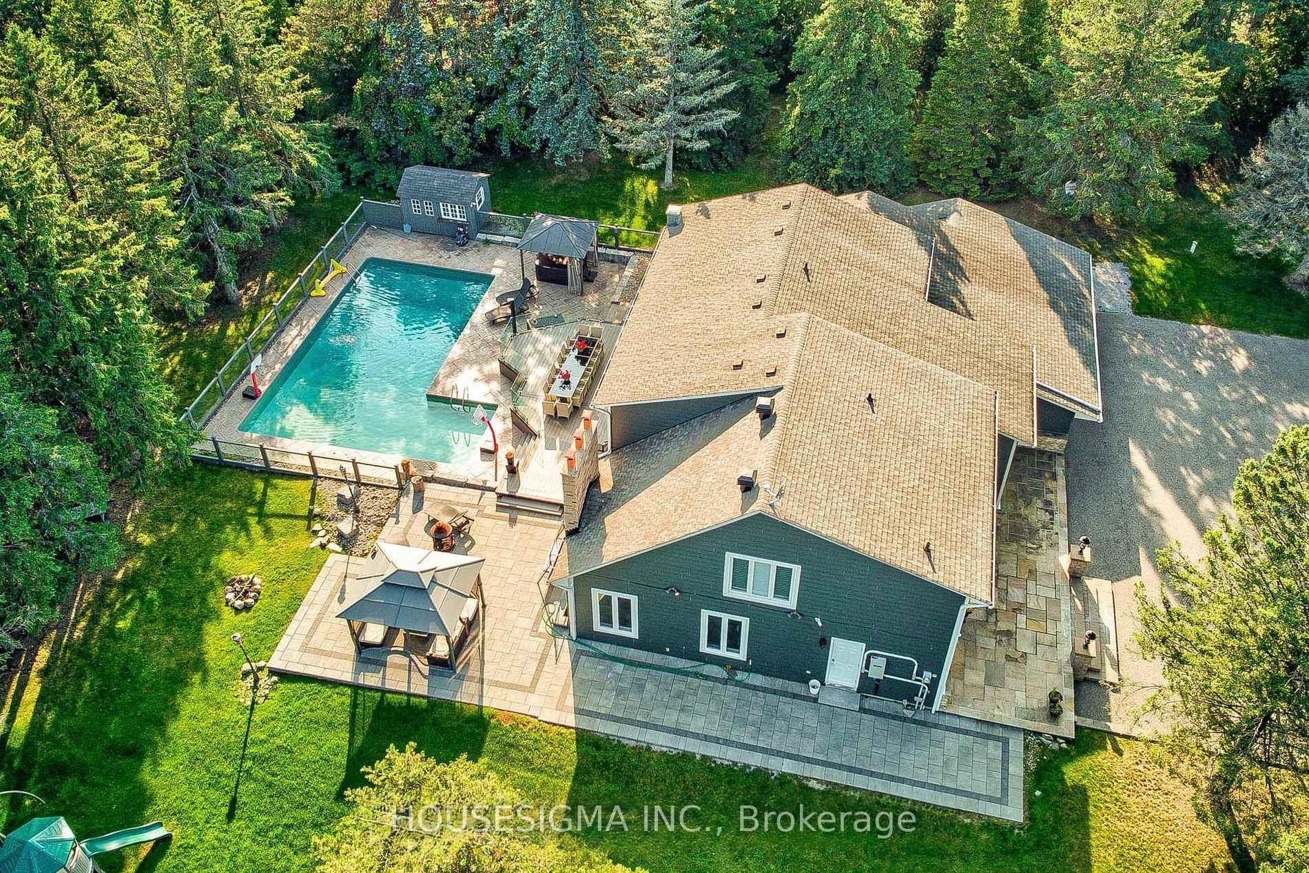Photo 4 of 95 Cavell Avenue, King, Rural King — HOMEH