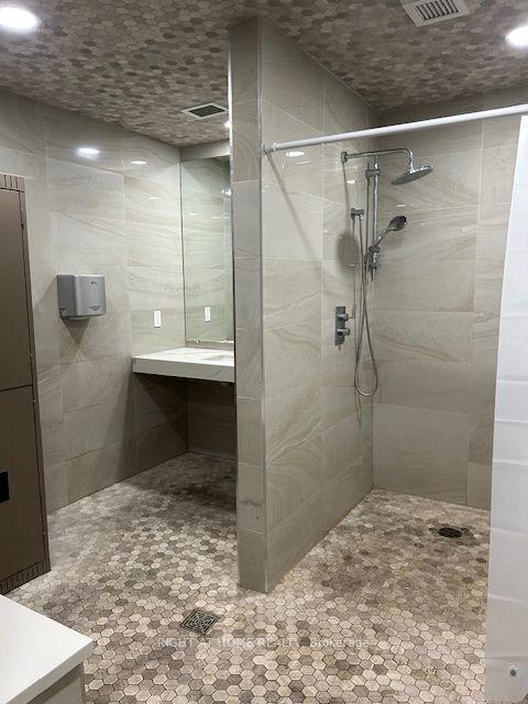 Photo 16 of Unit 403, 2 Maison Parc Court, Vaughan, Lakeview Estates — HOMEH