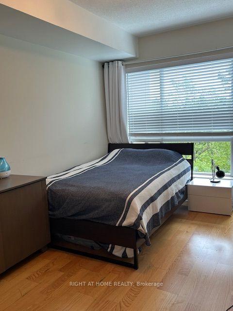 Photo 33 of Unit 403, 2 Maison Parc Court, Vaughan, Lakeview Estates — HOMEH