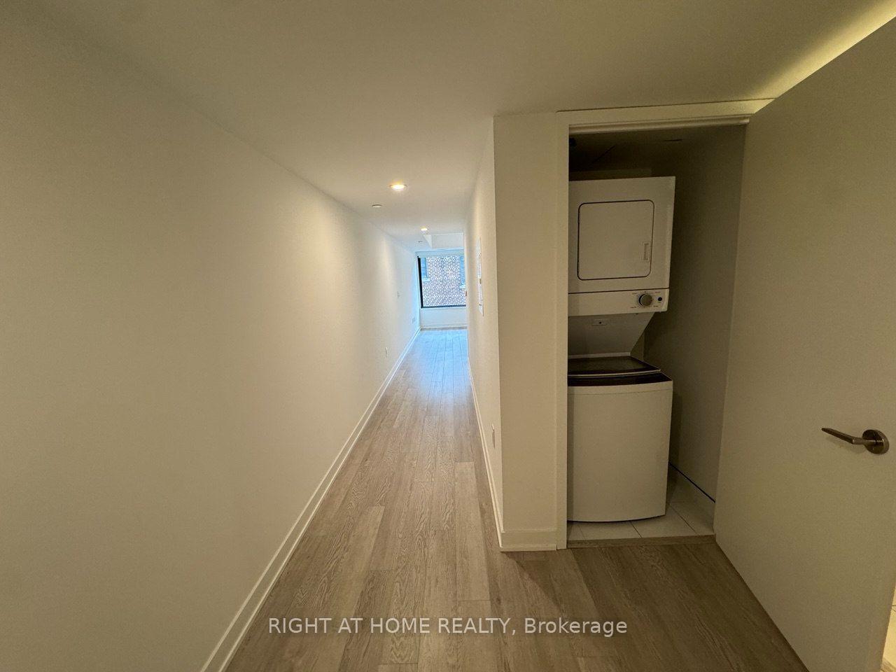 Photo 14 of Unit 324, 3 Strathgowan Avenue, Toronto, Lawrence Park South — HOMEH